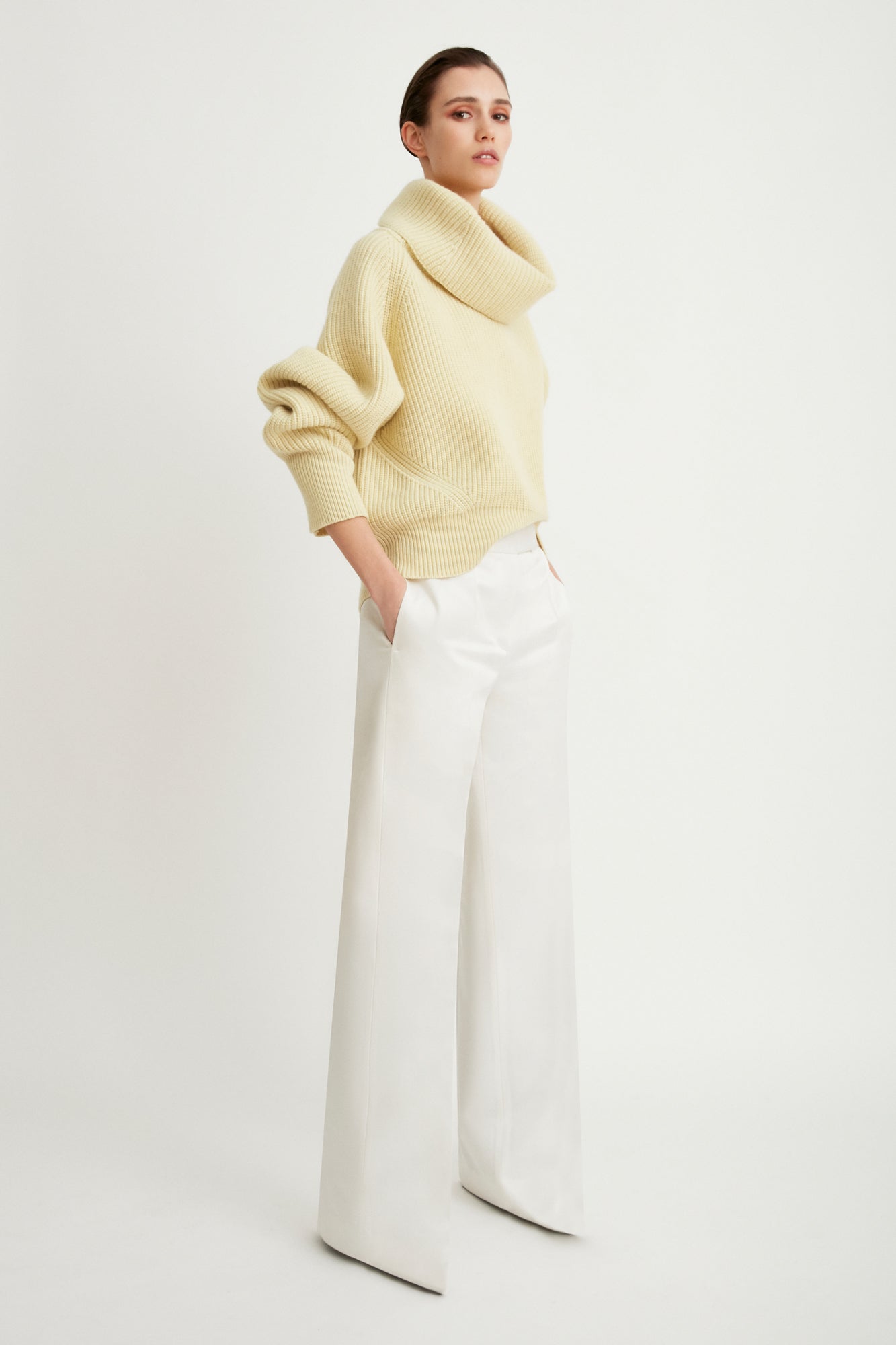 Sa Su Phi maglione collo alto cashmere giallo chiaro 38