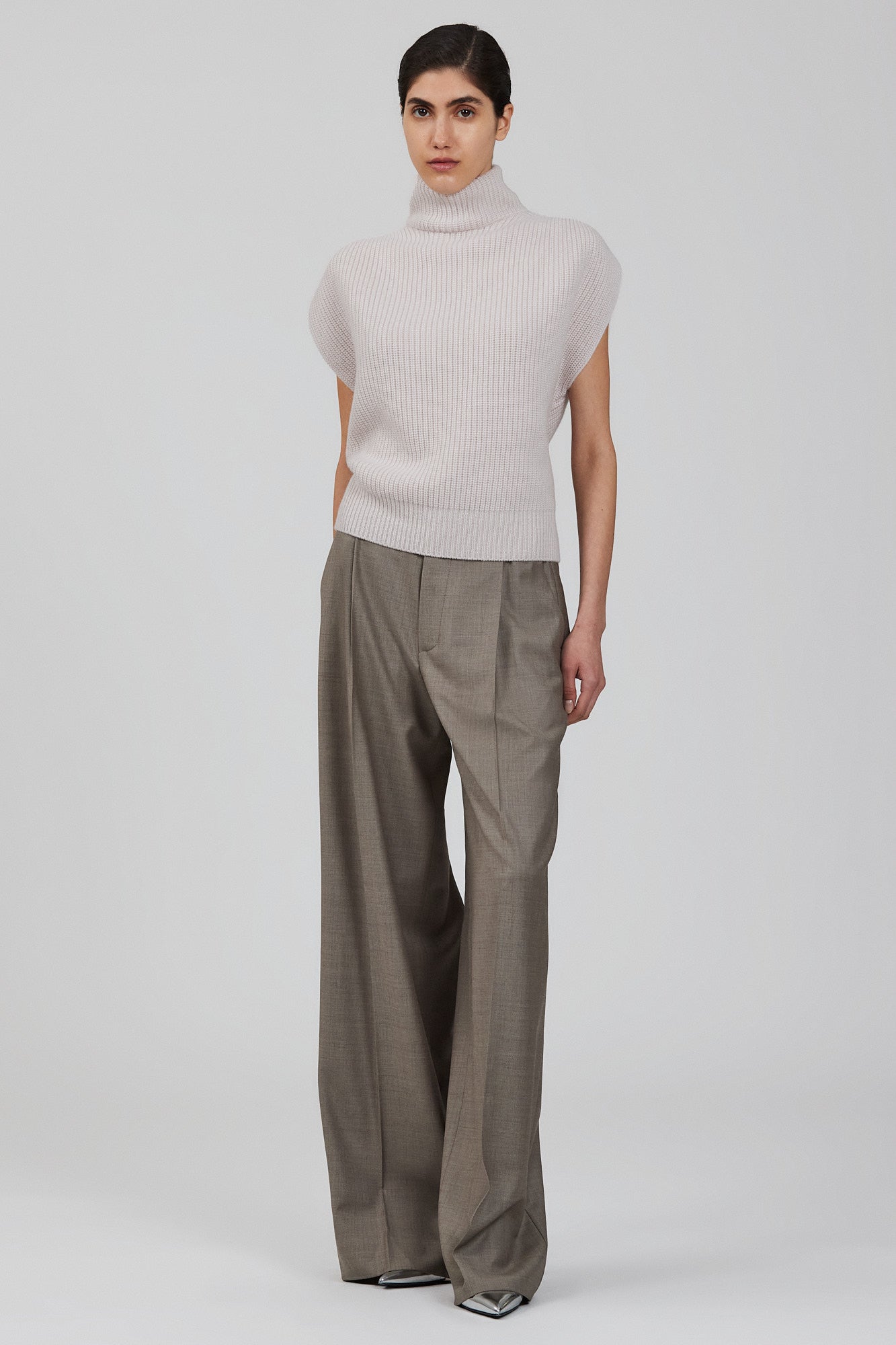 Sa Su Phi High Neck maglia smanicata avorio