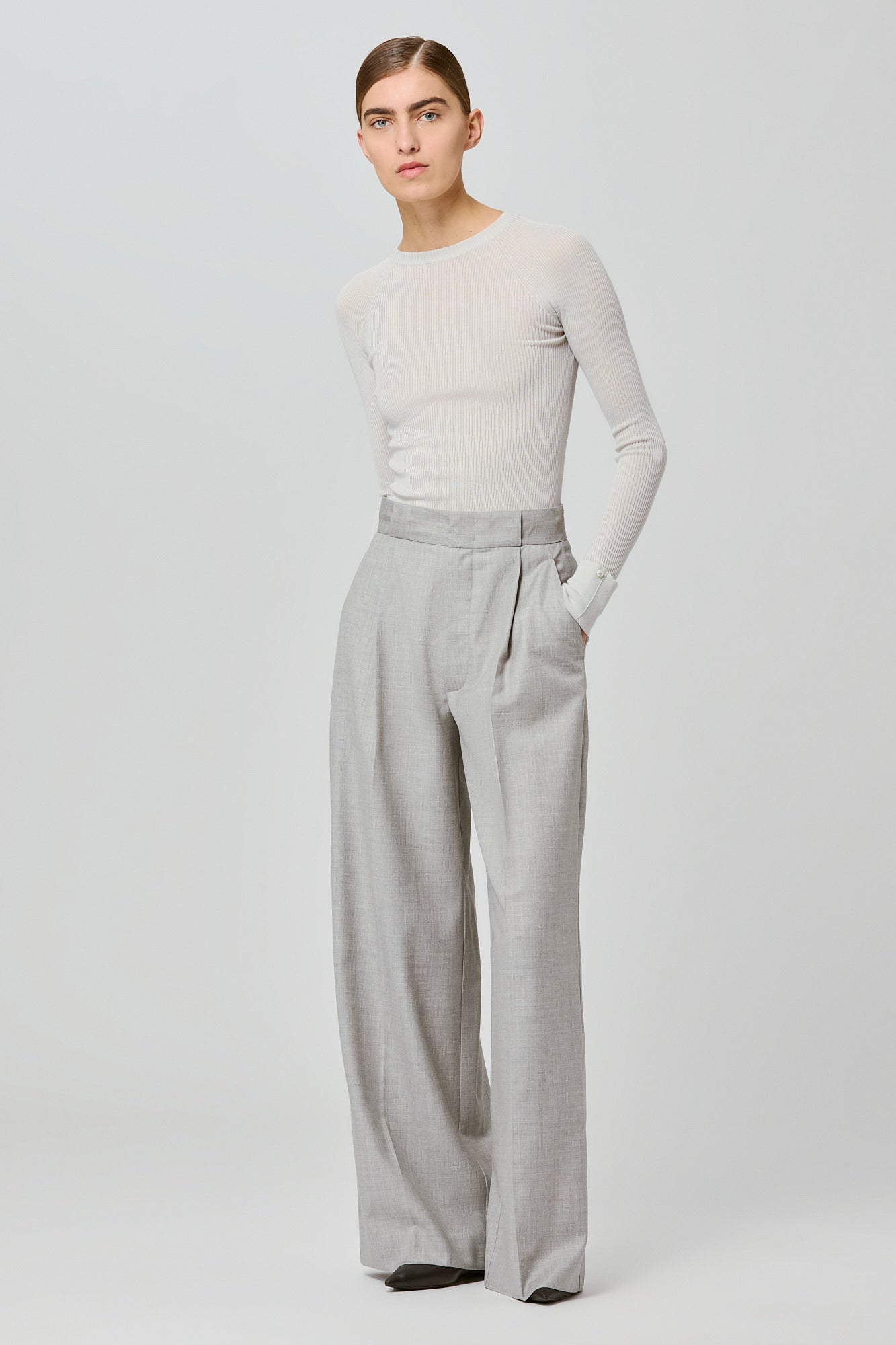 Sa Su Phi maglia girocollo coste cashmere ghiaccio