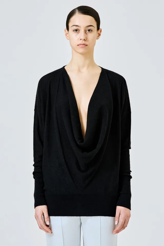 Sa Su Phi maglione nero scollo profondo cashmere