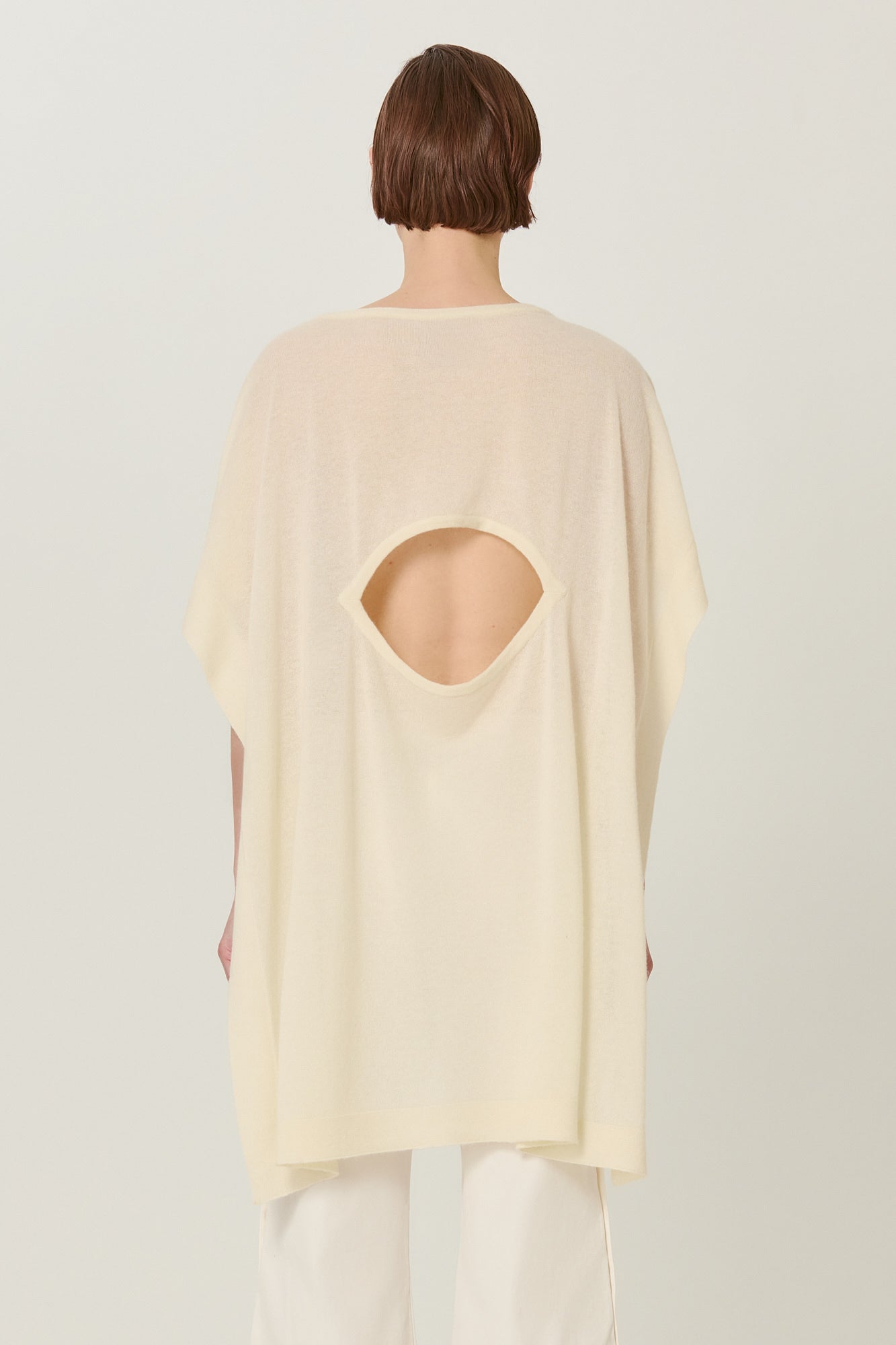 Sa Su Phi Poncho cardigan cashmere seta avorio