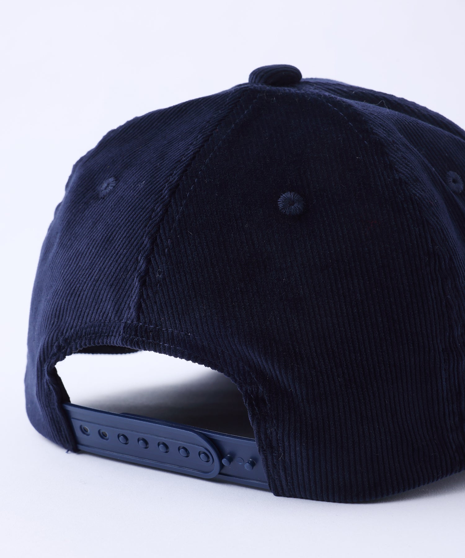X-Large Corduroy Snapback cappello nero