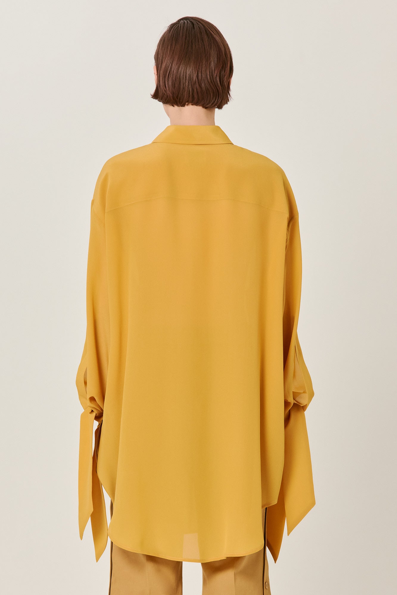 Sa Su Phi Susanna Camicia crepe de chine fango