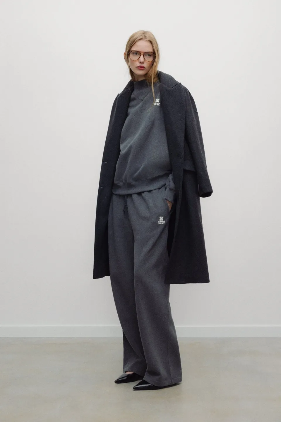 The New Society TNS Logo Rib Collar felpa donna Dark Grey