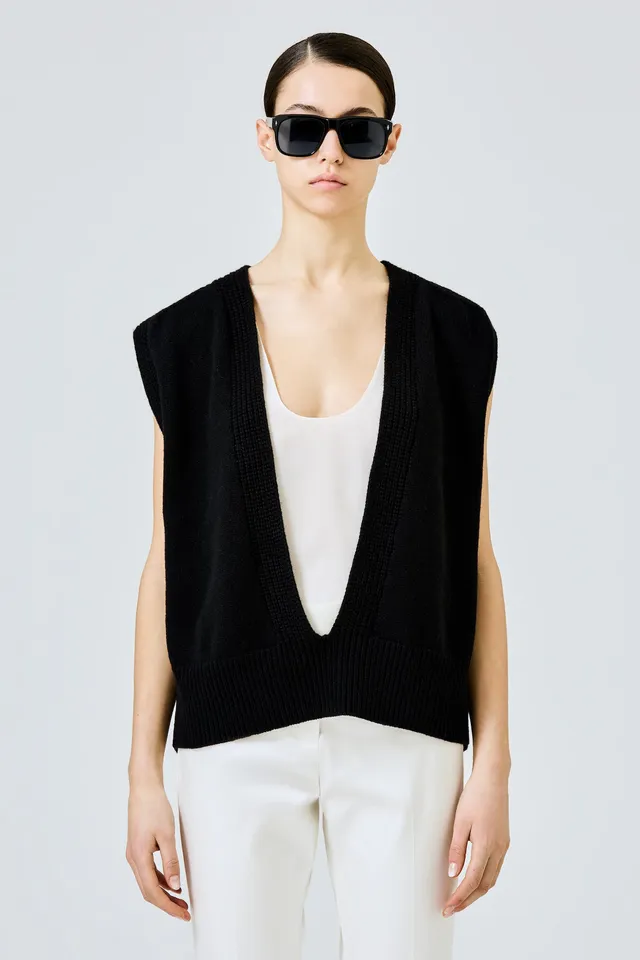 Sa Su Phi top cashmere nero scollo a V senza maniche