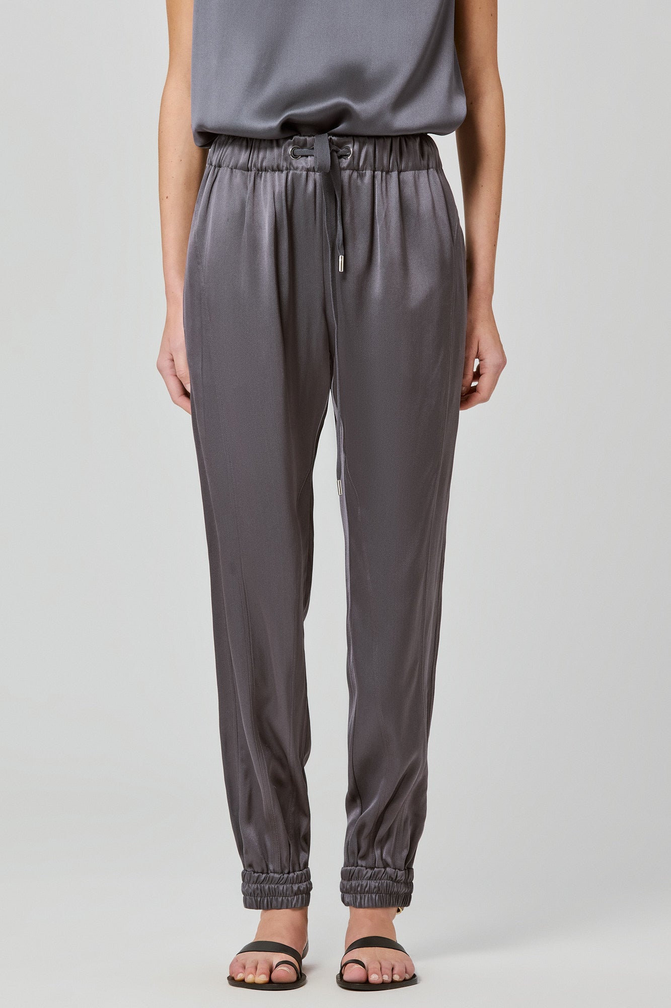 Sa Su Phi Valentina joggers double satin cemento