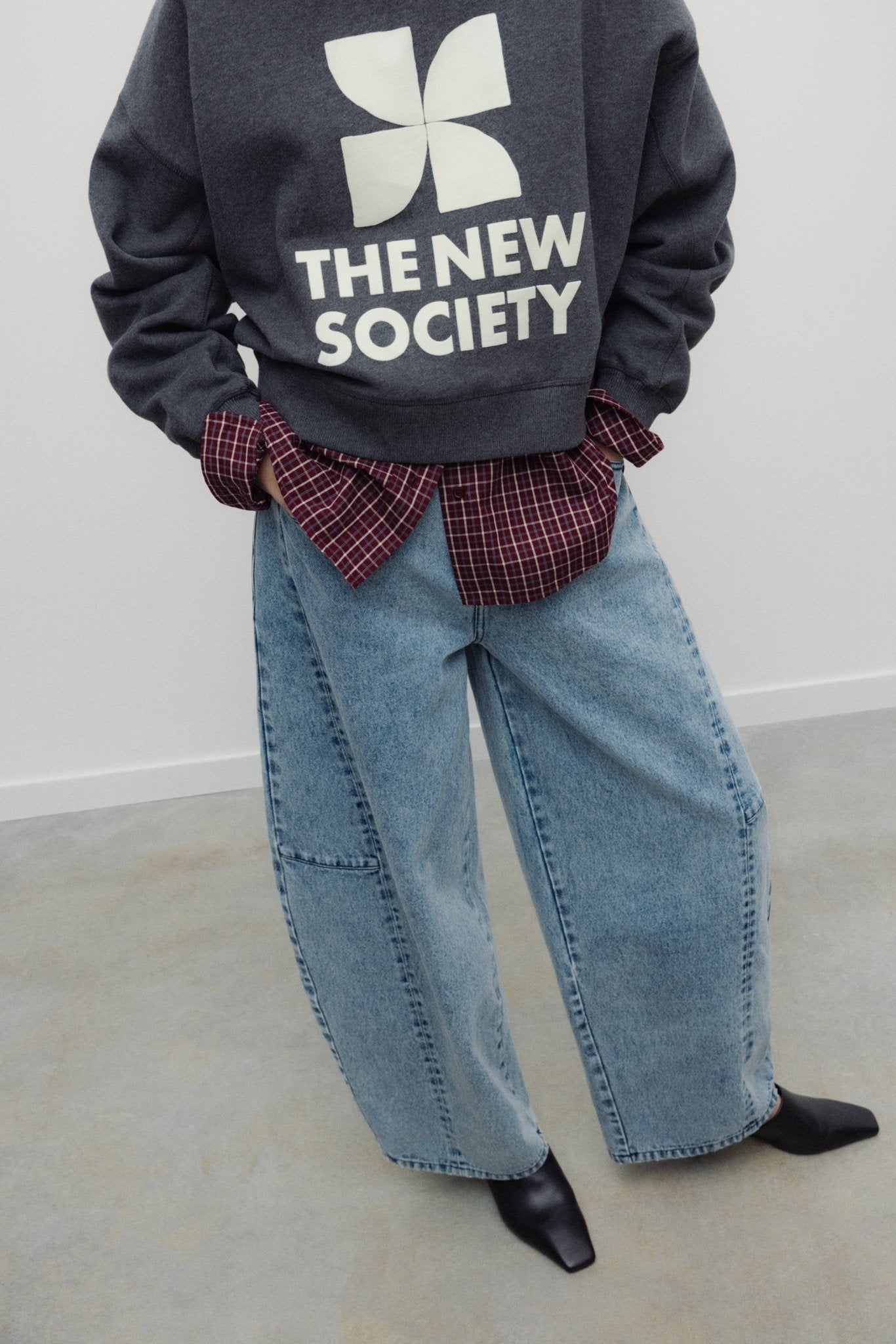 The New Society TNS Denim Curved Trouser jeans donna curvi blu