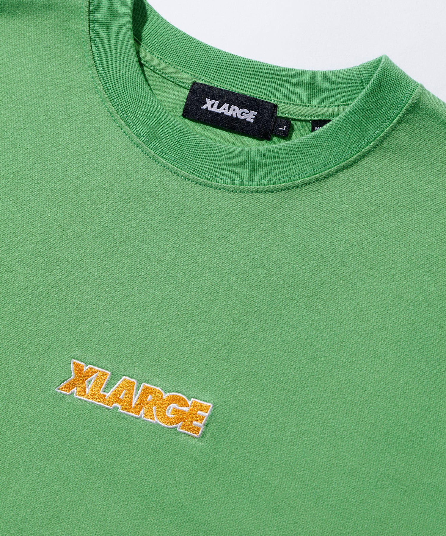 X-Large Standard Logo maglietta ricamo bianca L