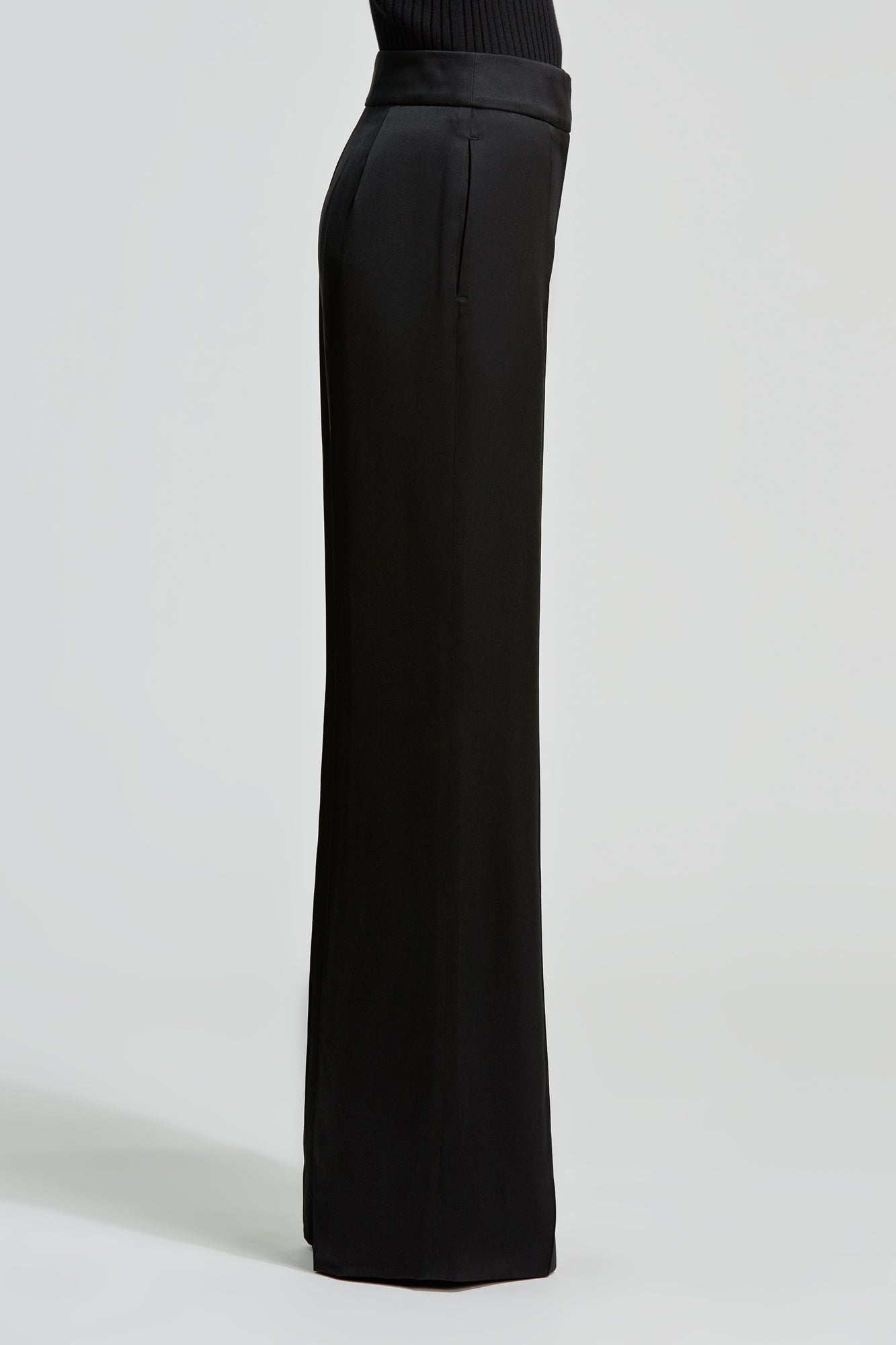 Sa Su Phi pantaloni dritti raso nero