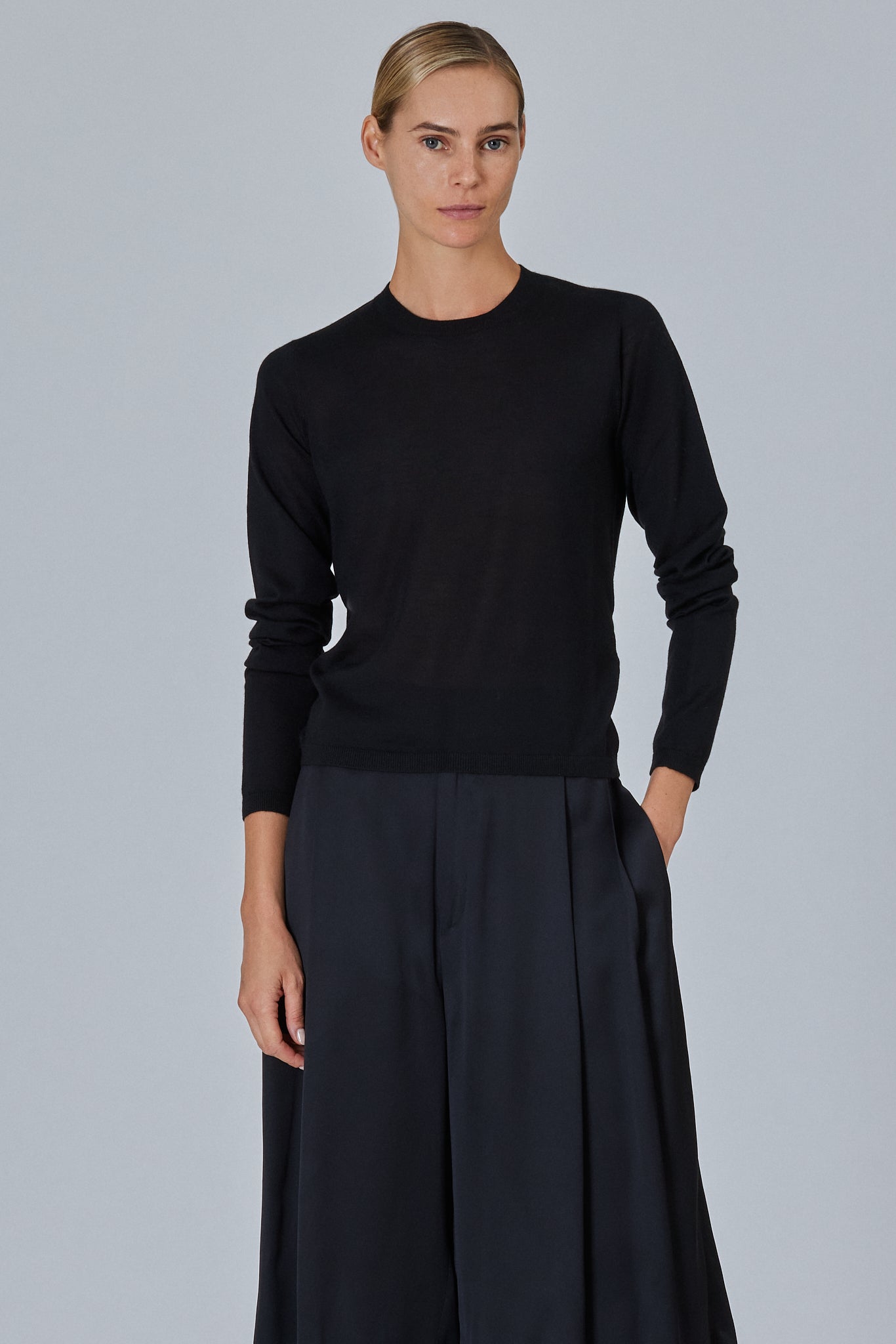 Sa Su Phi Round Neck Maglione Manica Lunga Leggero
