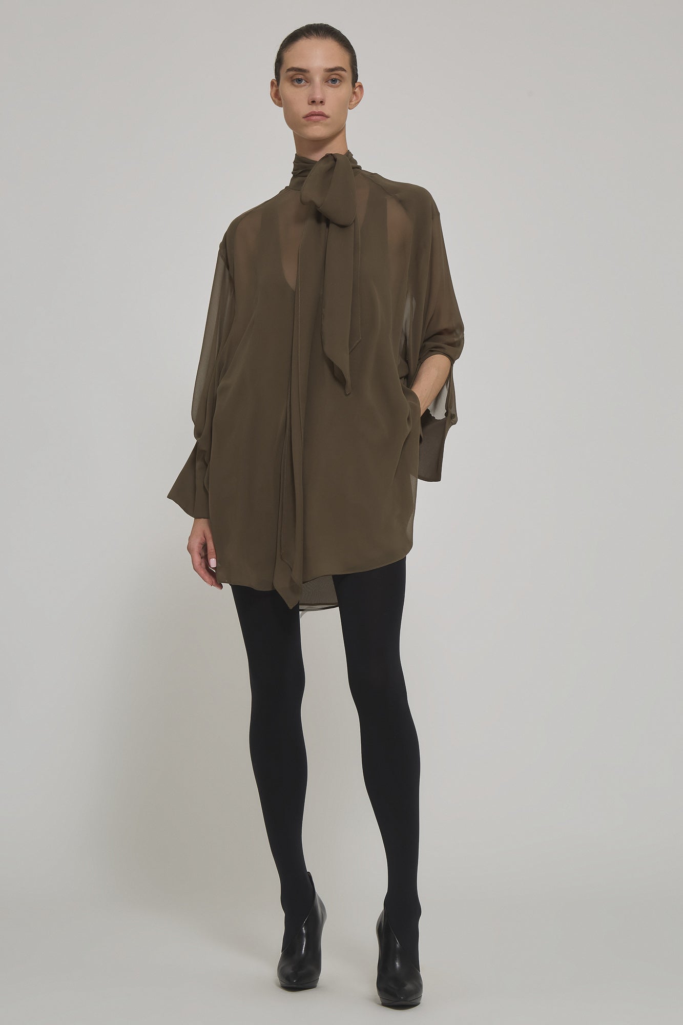 Sa Su Phi Andrea abito georgette verde militare