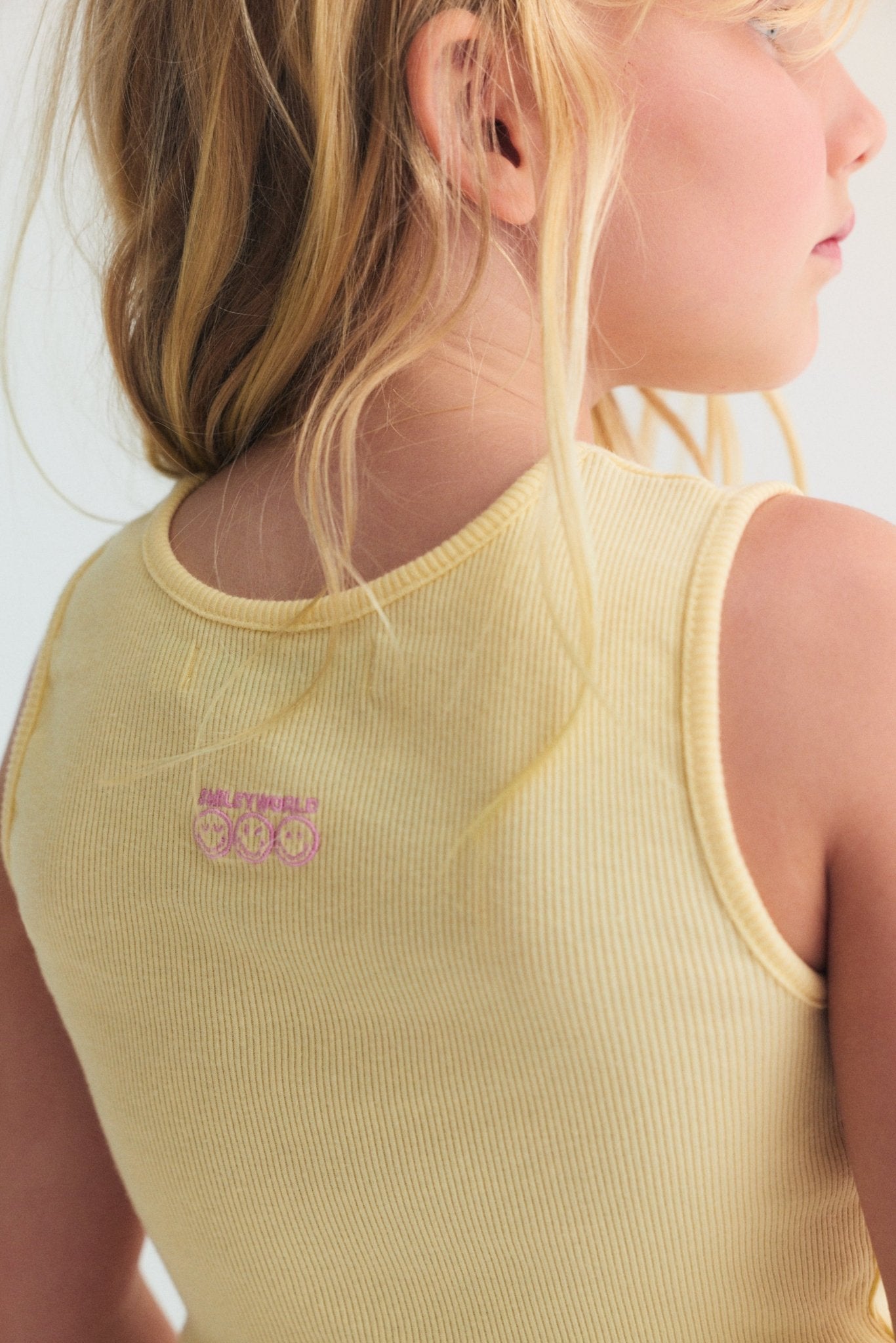 The New Society SmileyWorld canotta bambina giallo cotone