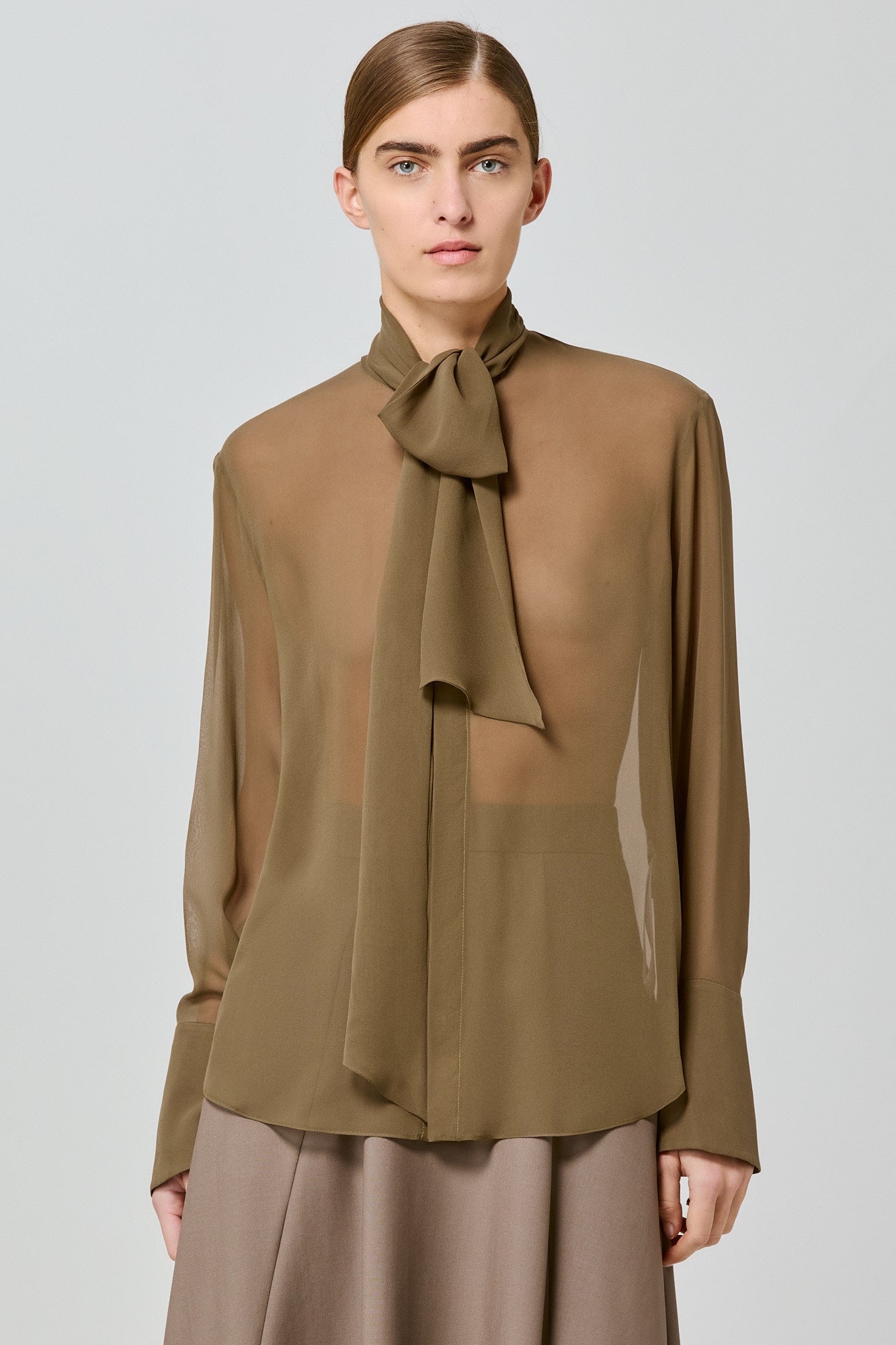 Sa Su Phi camicia avorio georgette con sciarpa
