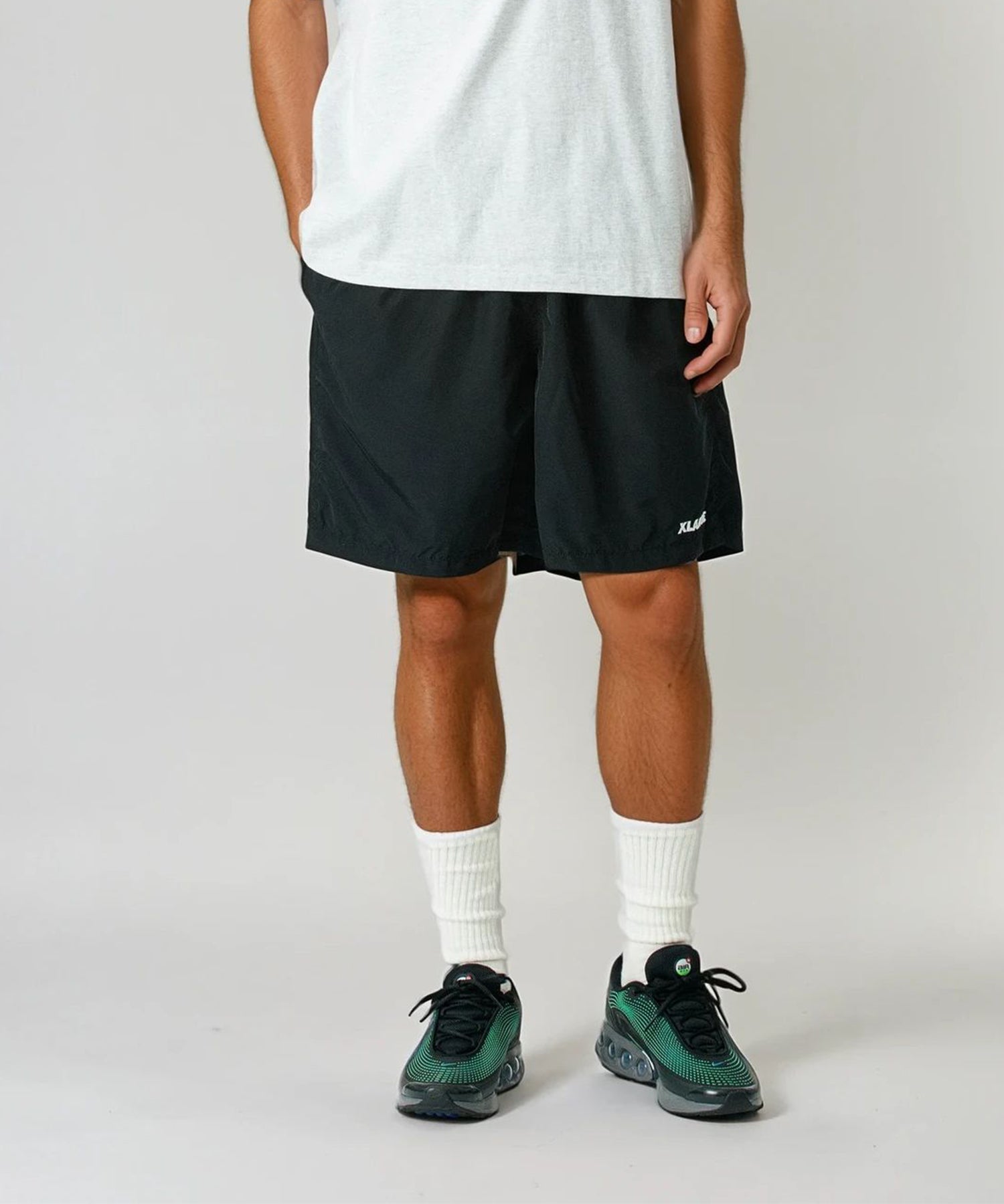 X-Large Embroidered Nylon Pantaloncini Nylon Logo