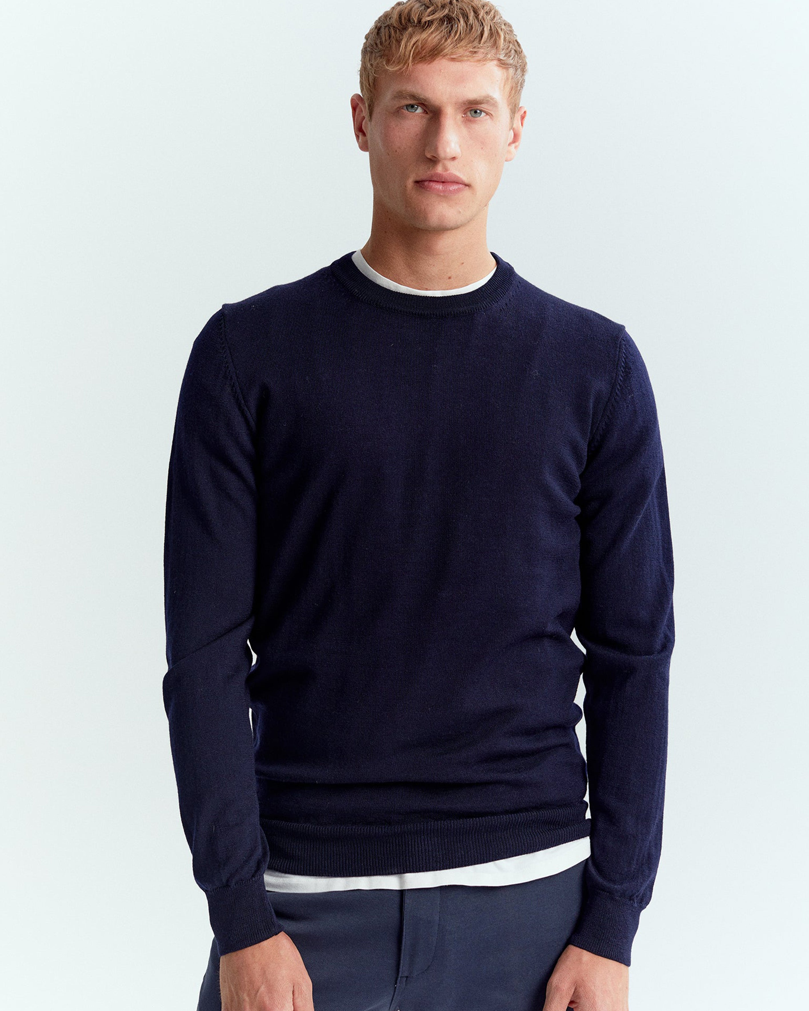 Goodpeople Essential Merino Knit maglione lana blu navy