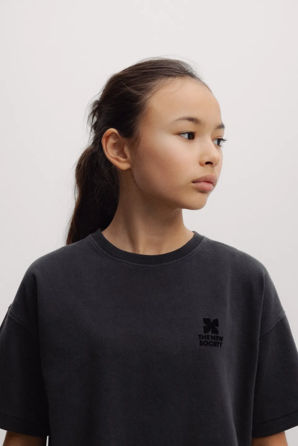 The New Society TNS Logo T-Shirt Teen Cotone 100%
