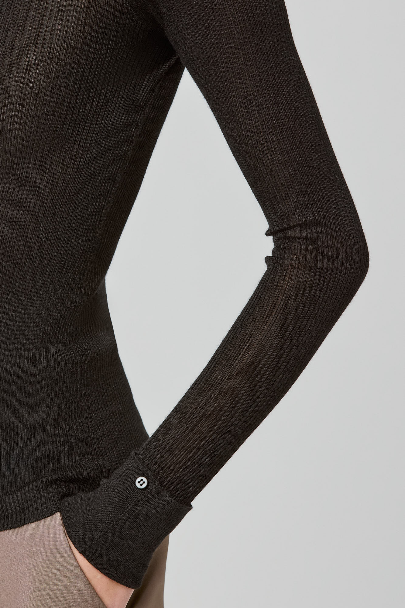 Sa Su Phi maglia a coste maniche lunghe nera cashmere