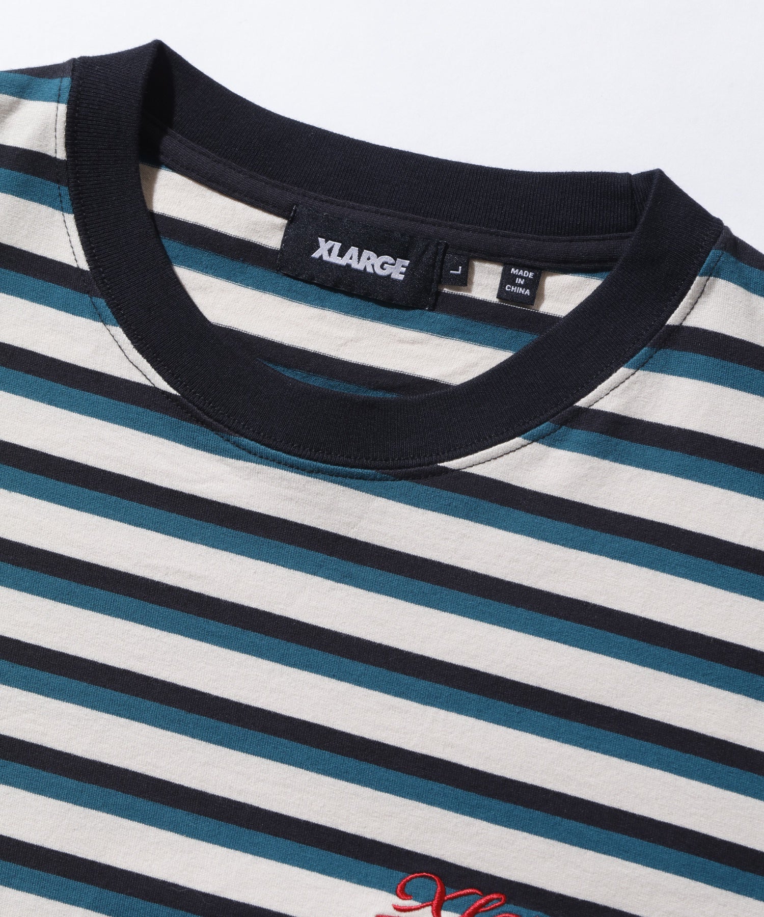 X-Large Baseball Logo Striped S/S Tee maglietta a righe