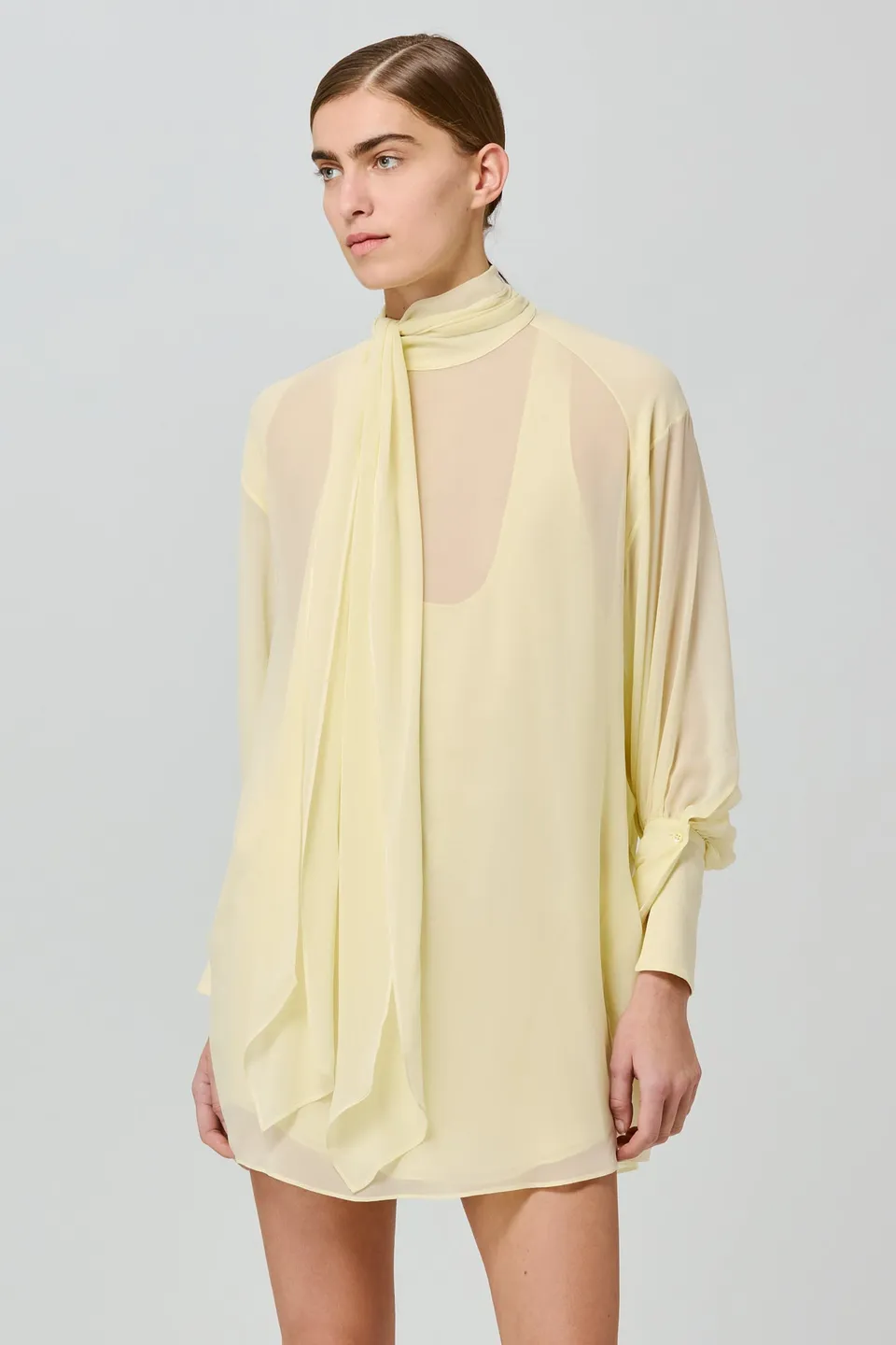 Sa Su Phi Andrea abito verde militare georgette