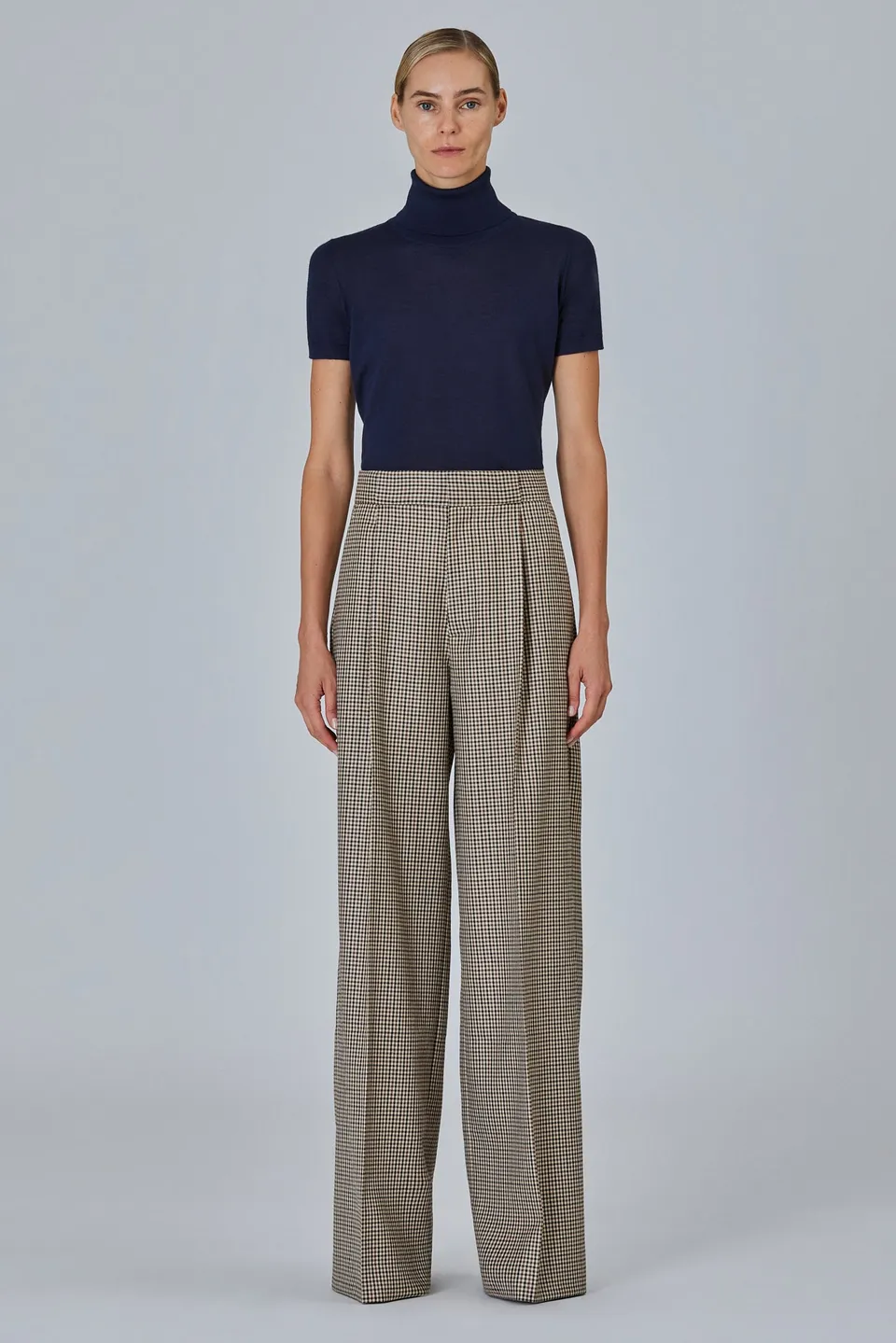 Sa Su Phi High Neck Short Sleeve Plain Stitch maglia