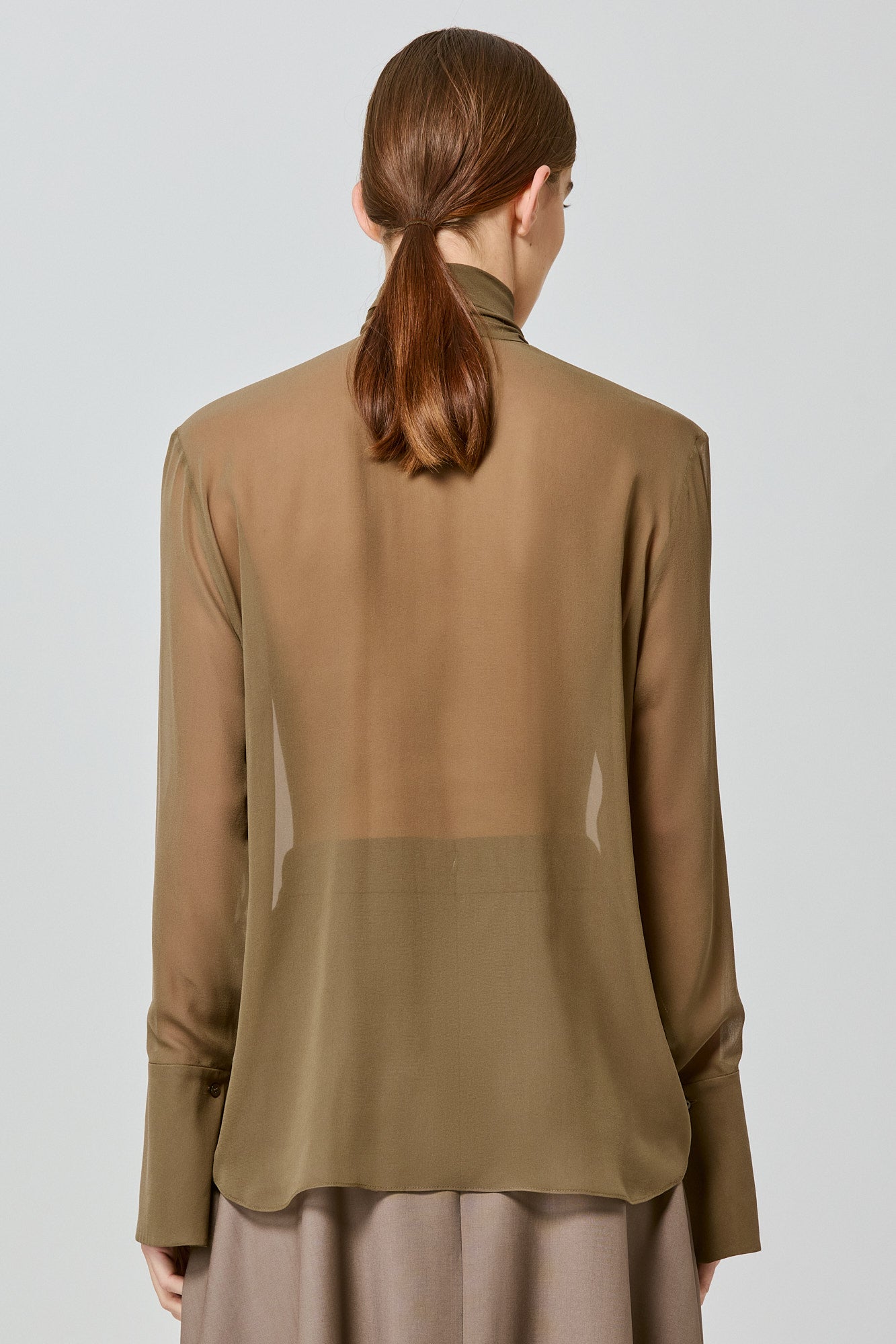 Sa Su Phi camicia avorio georgette con sciarpa