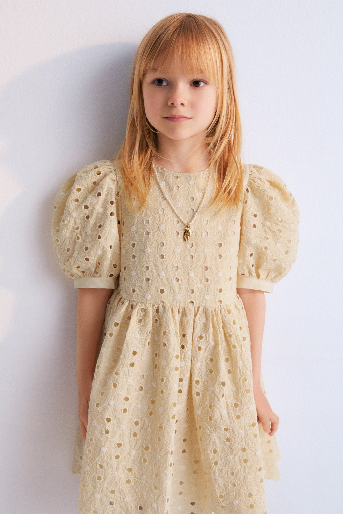 The New Society Creta abito bambina beige ricamato