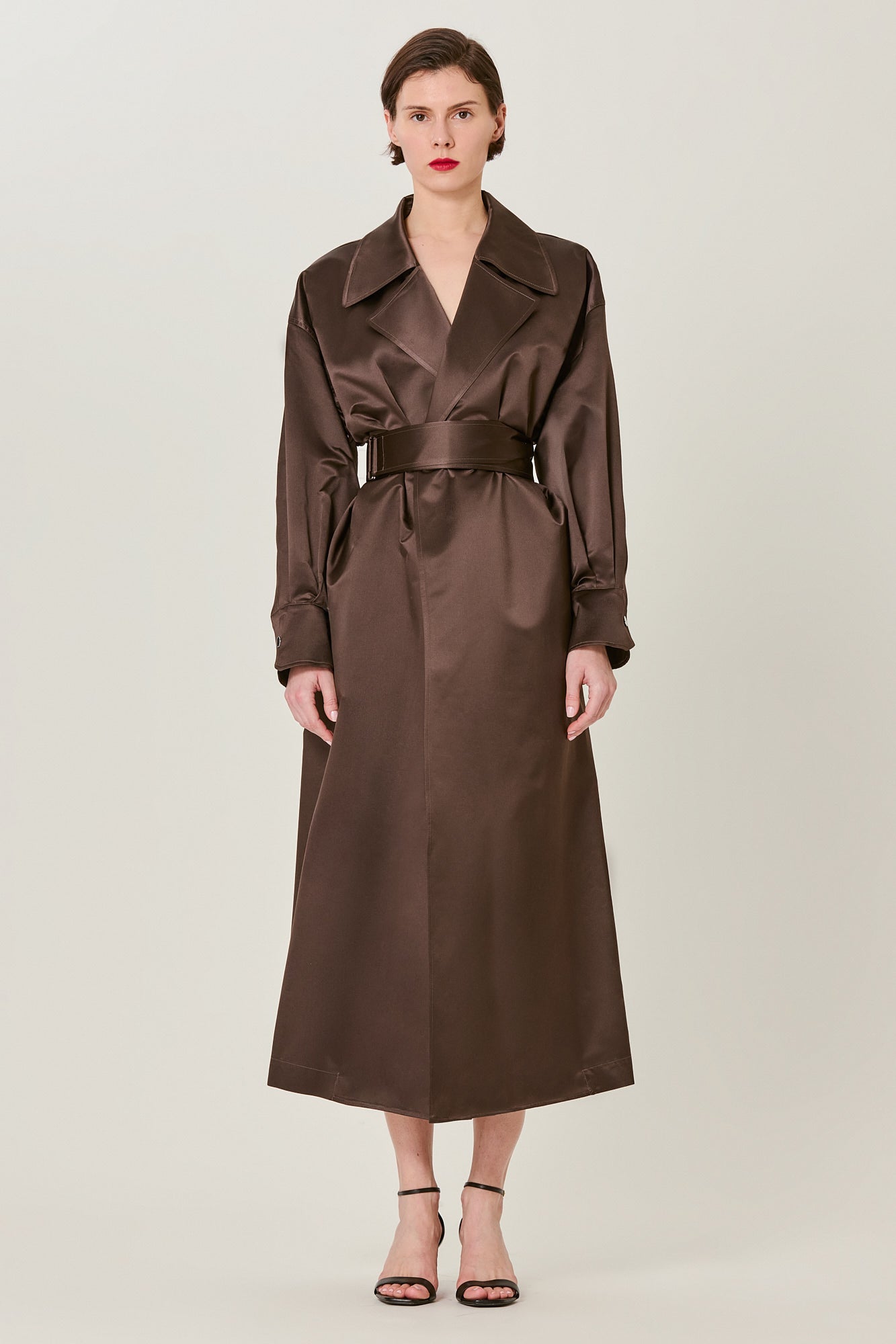 Sa Su Phi Valentina trench in seta marrone cioccolato