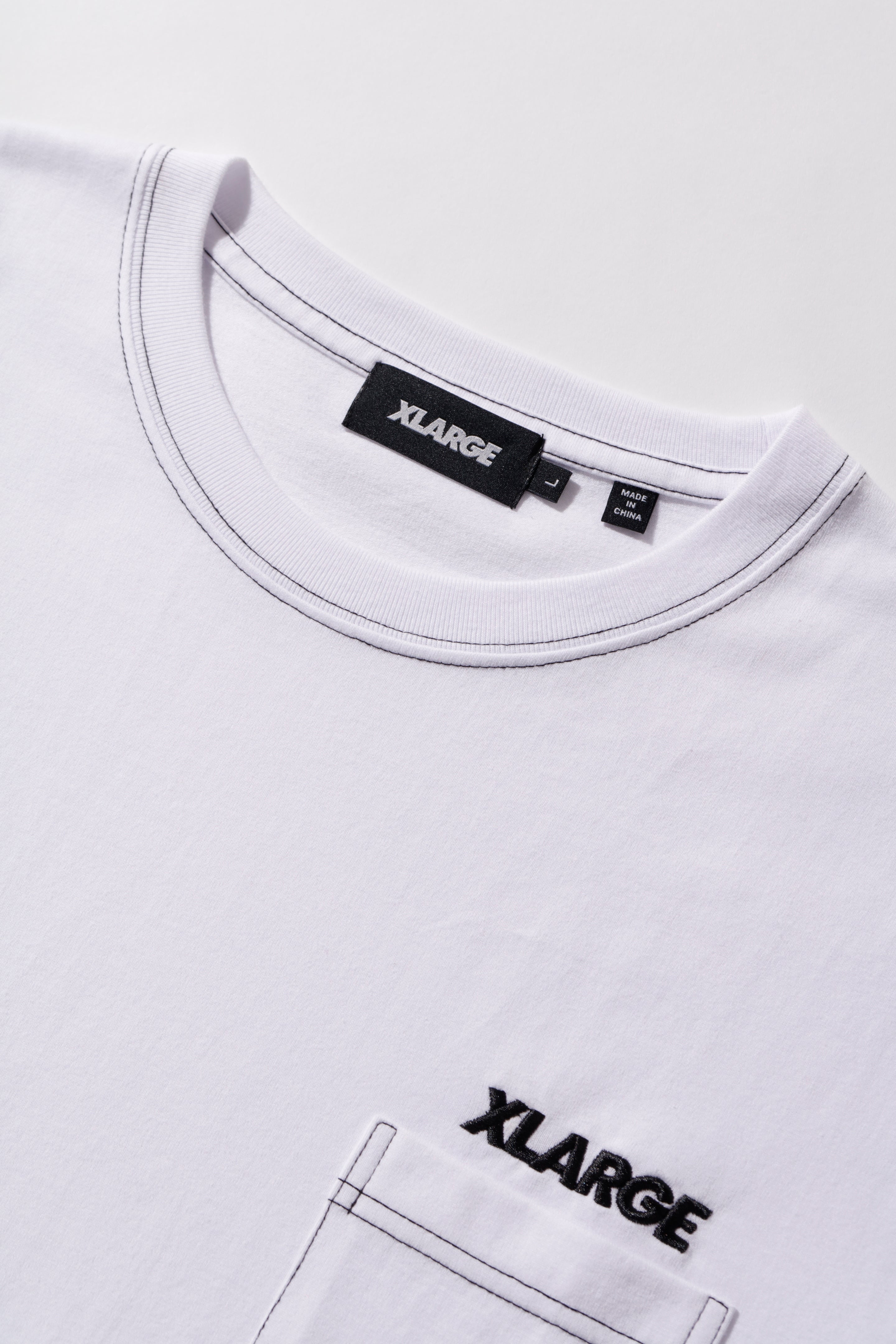 X-Large L/S Pocket Tee Contrast Stitch maglia bianca