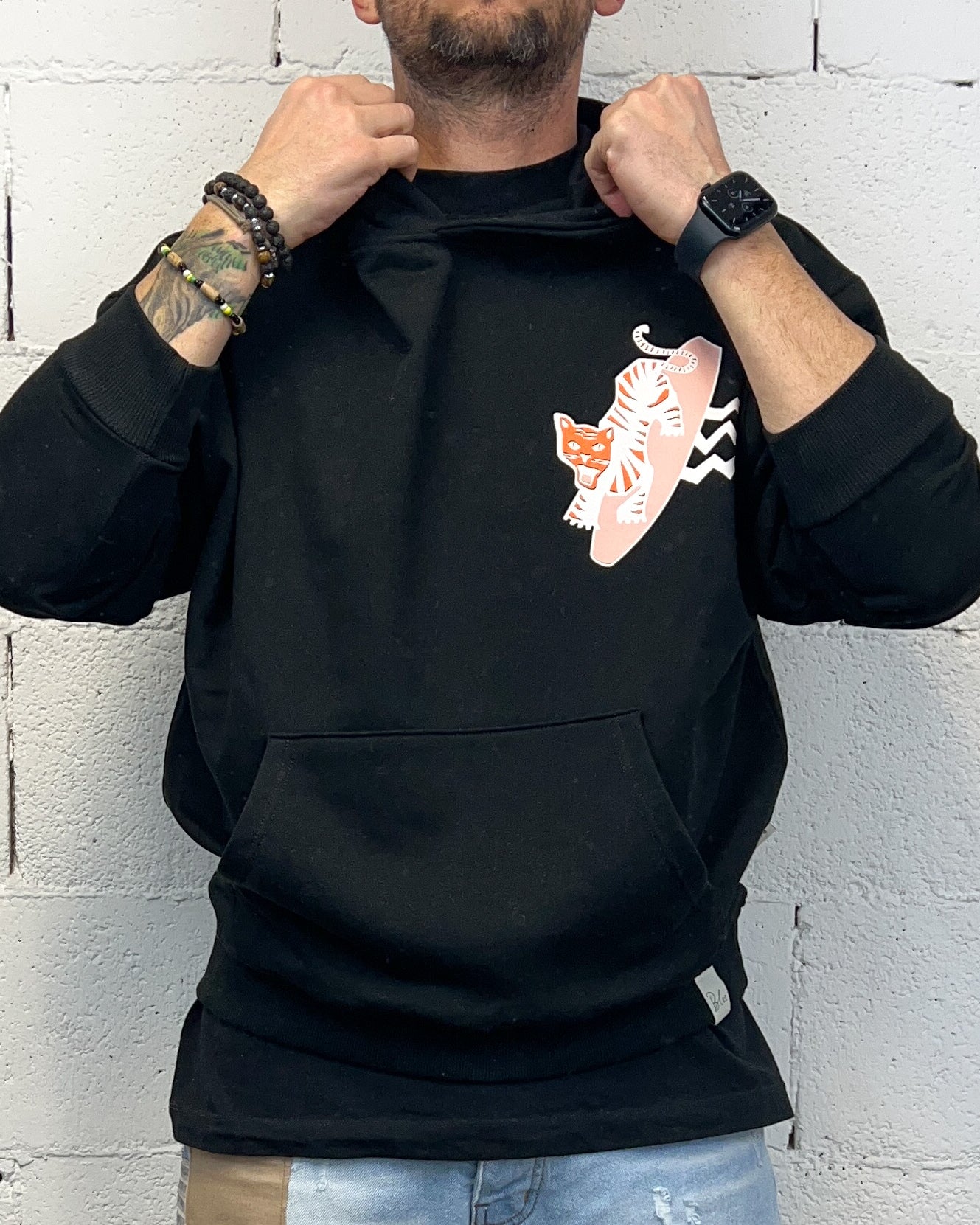 ONLYONE Fuel BL11 felpa cappuccio nera crop