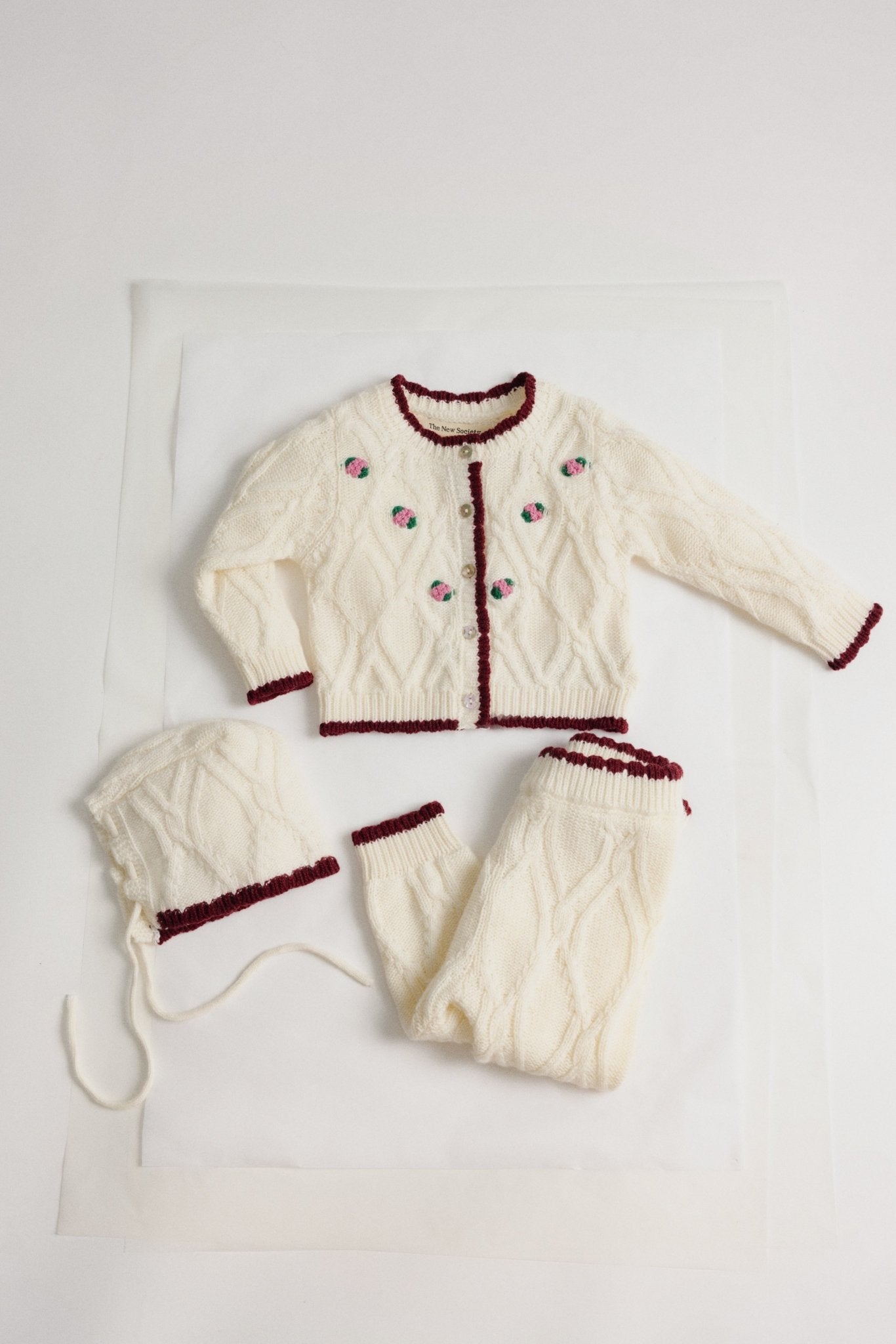 The New Society Orla cardigan baby cashmere floreale