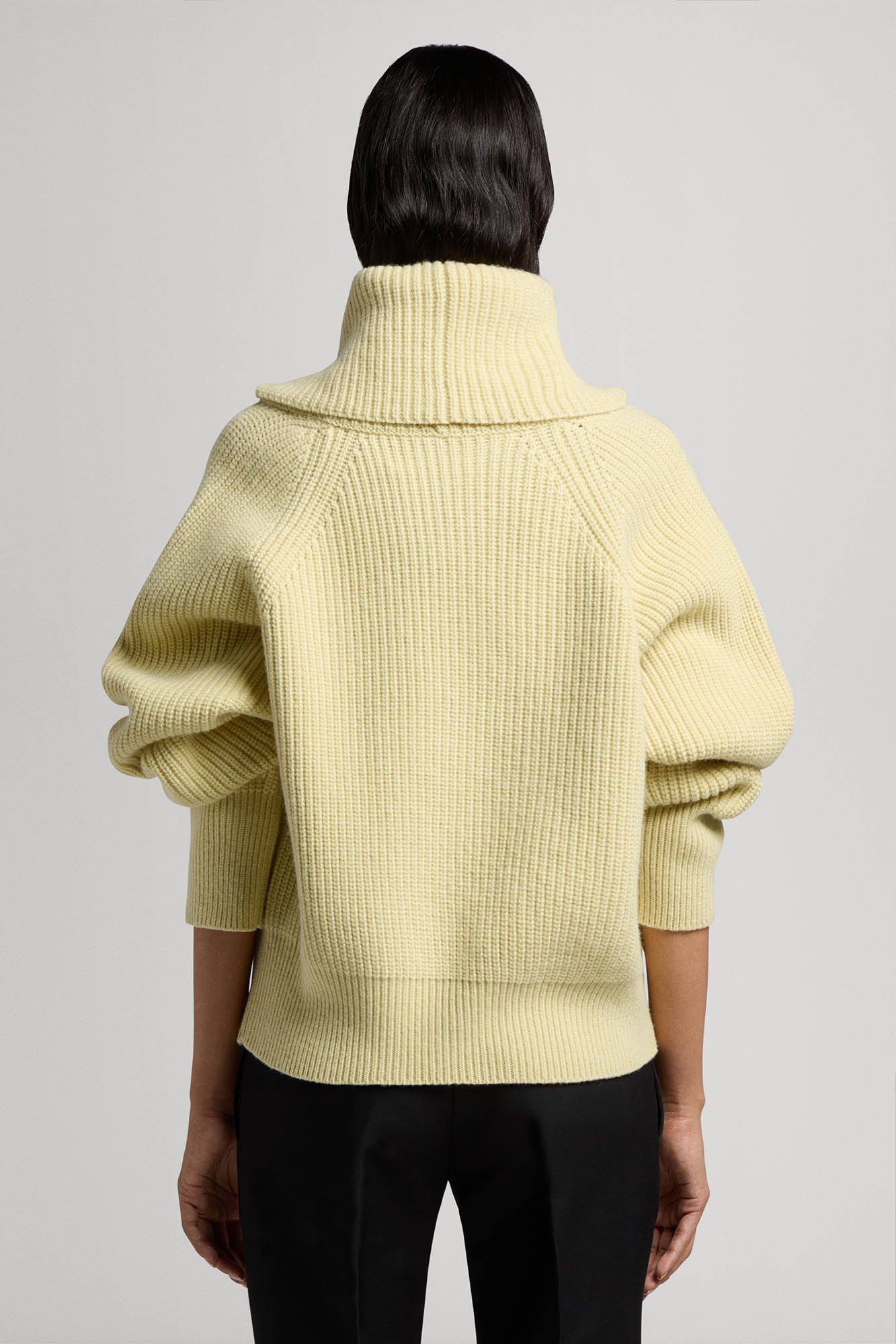 Sa Su Phi maglione collo alto cashmere giallo chiaro 38
