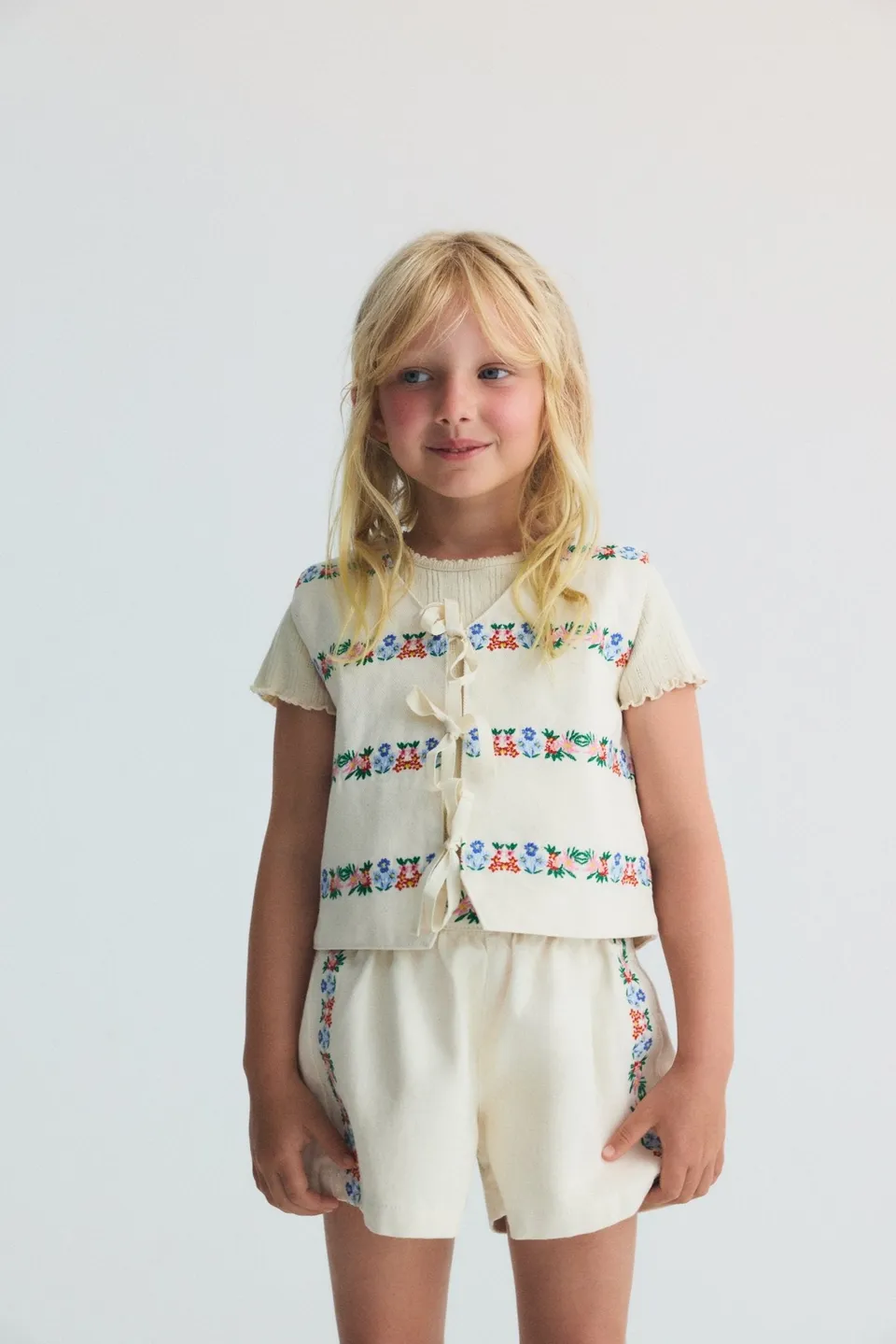 The New Society Malva gilet denim naturale ricamato bambina