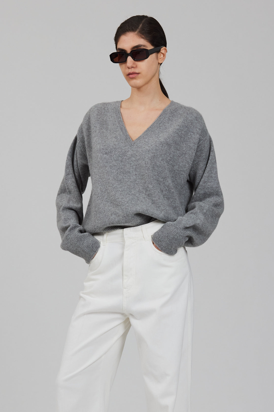 Sa Su Phi Lavinia maglione cashmere scollo V nero