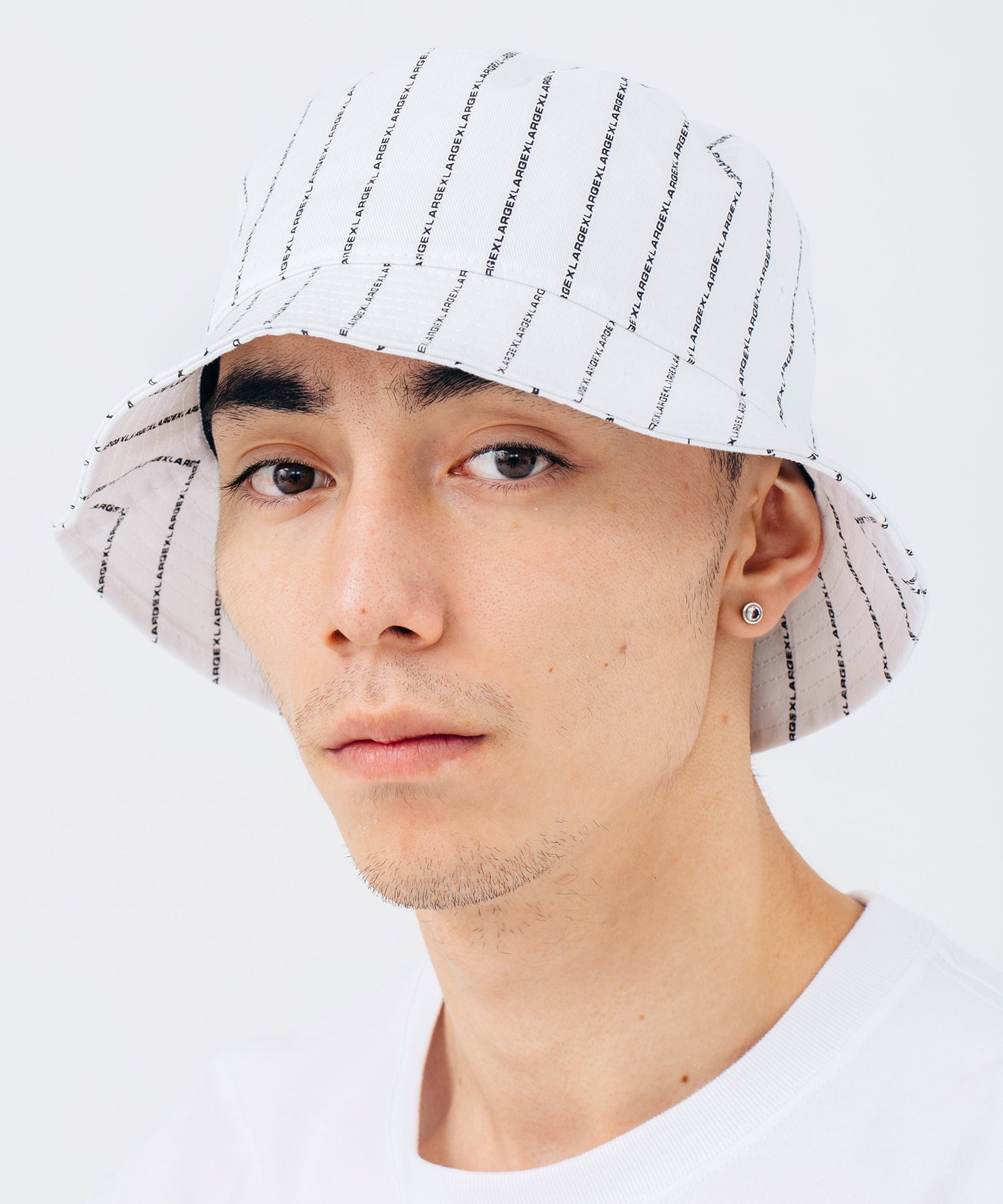 X-Large Allover Logo bucket hat bianco M cotone