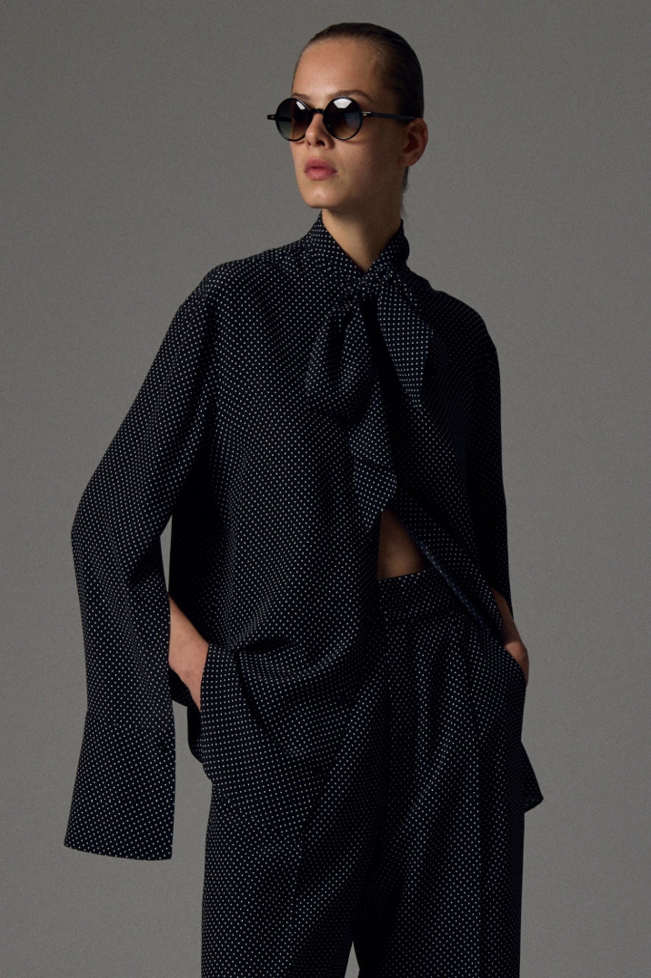 Sa Su Phi camicia sciarpa crepe de chine fango