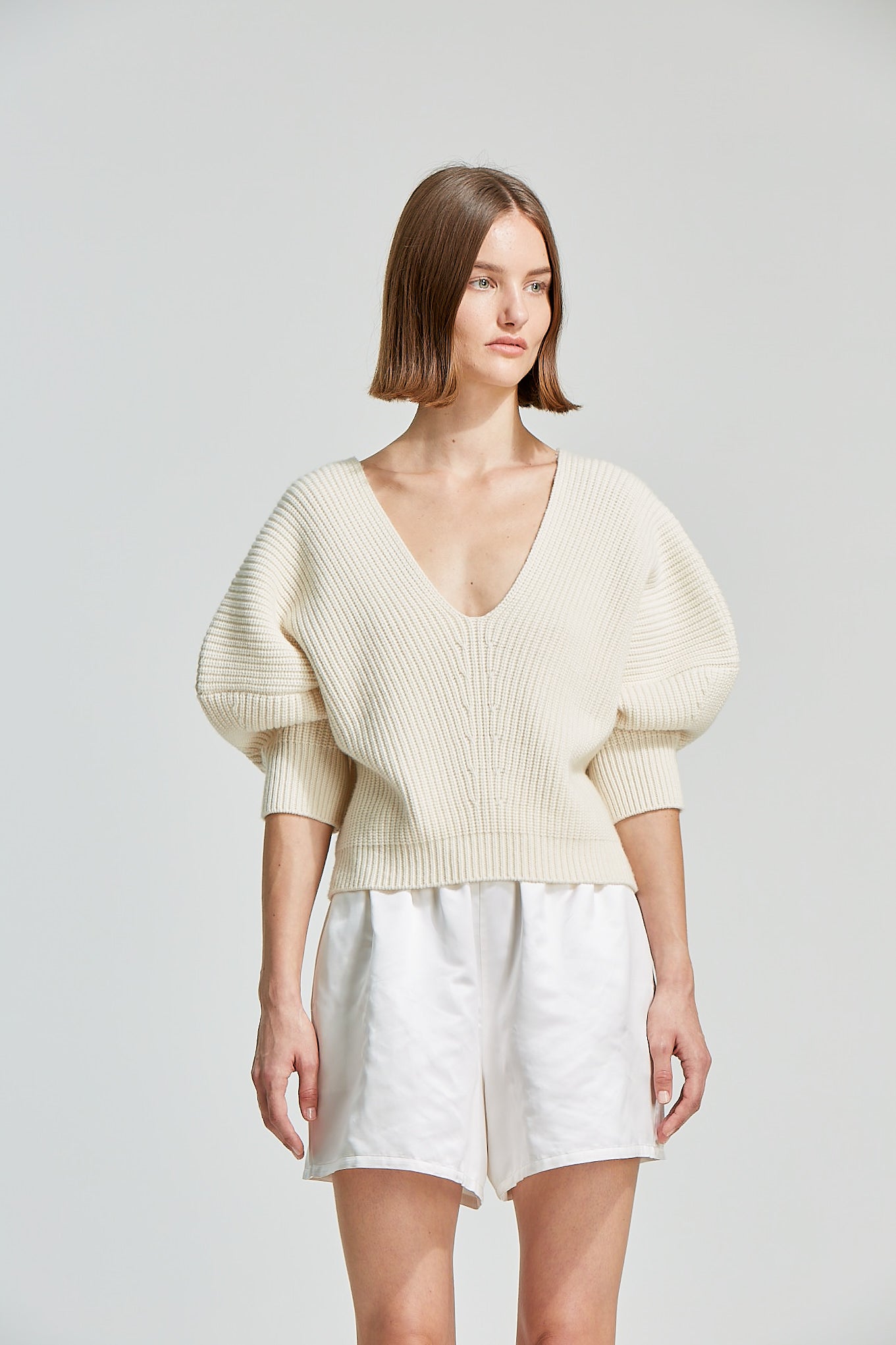 Sa Su Phi maglia a V maglione cashmere avorio