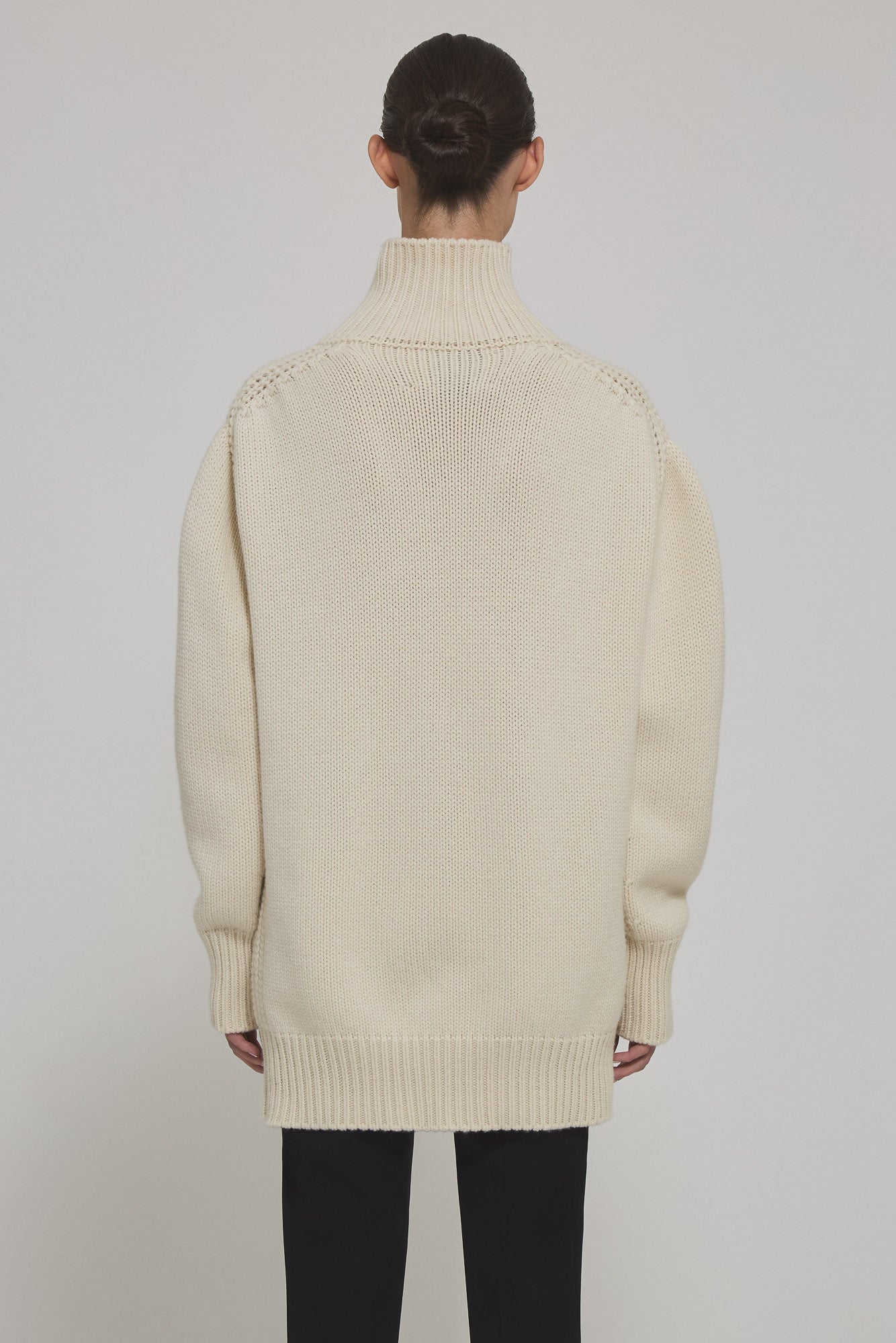 Sa Su Phi Giovanna abito cashmere avorio collo alto