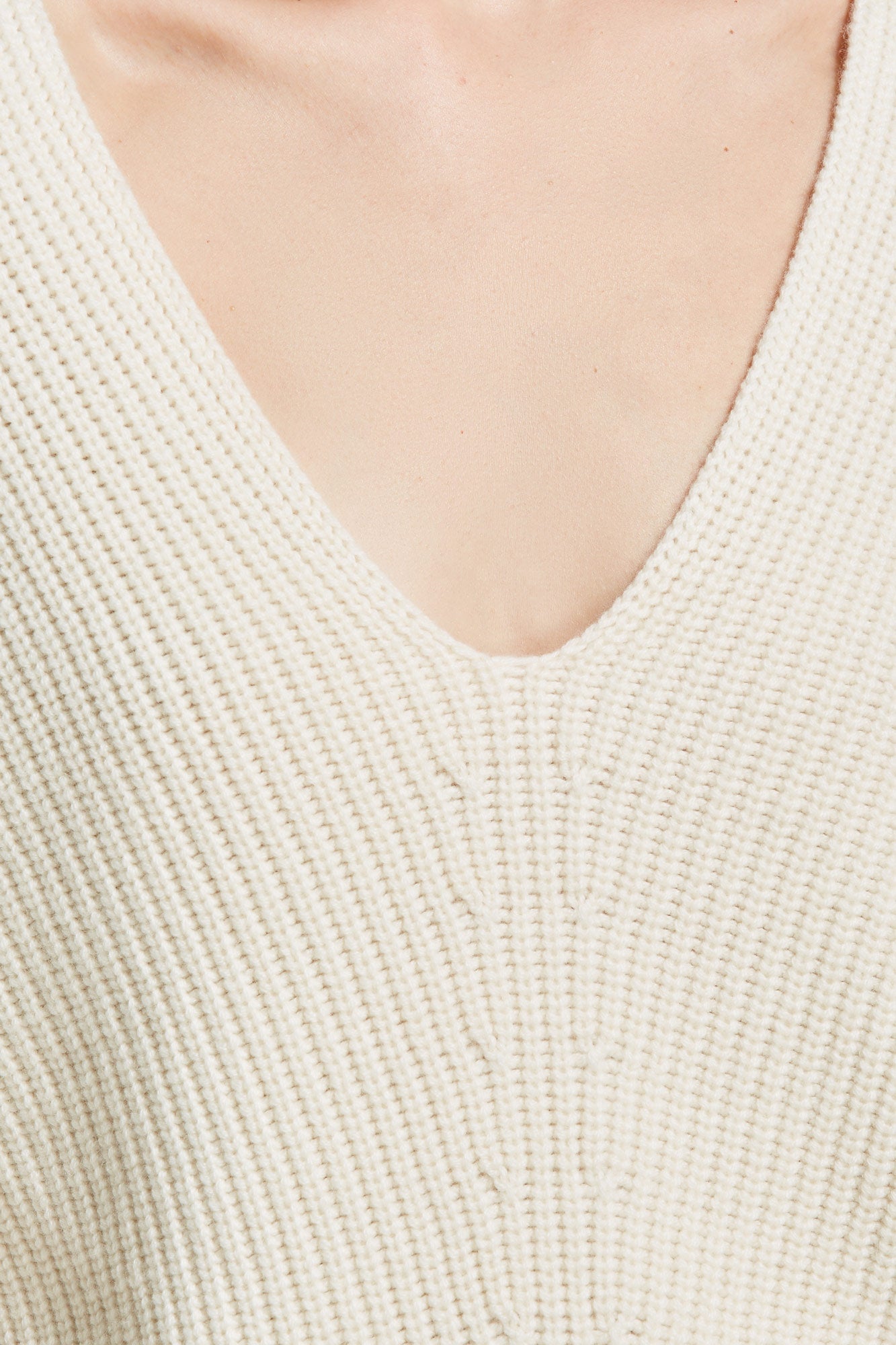 Sa Su Phi maglia a V maglione cashmere avorio