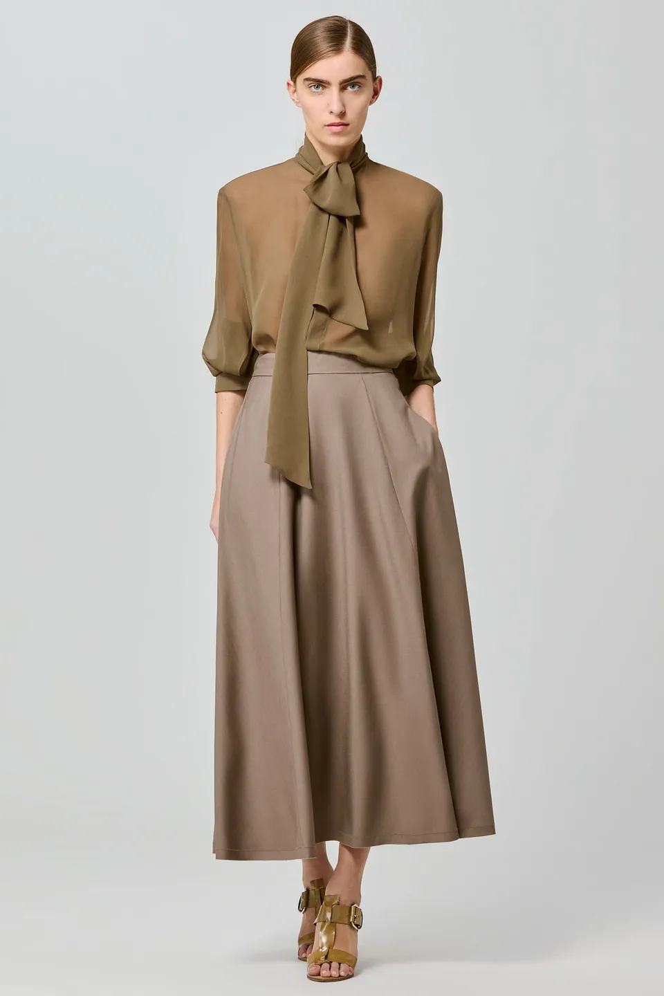 Sa Su Phi camicia avorio georgette con sciarpa