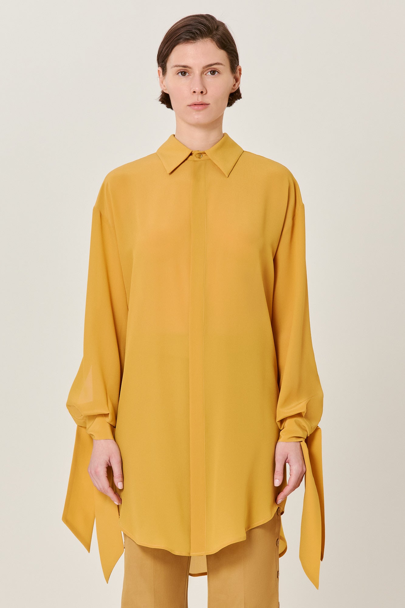 Sa Su Phi Susanna Camicia crepe de chine fango
