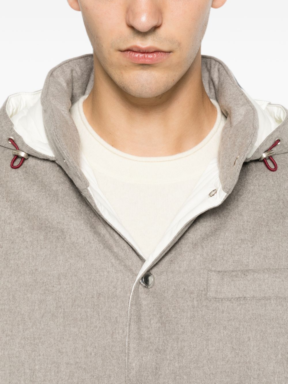 Brunello Cucinelli MM4701775 piumino uomo roccia