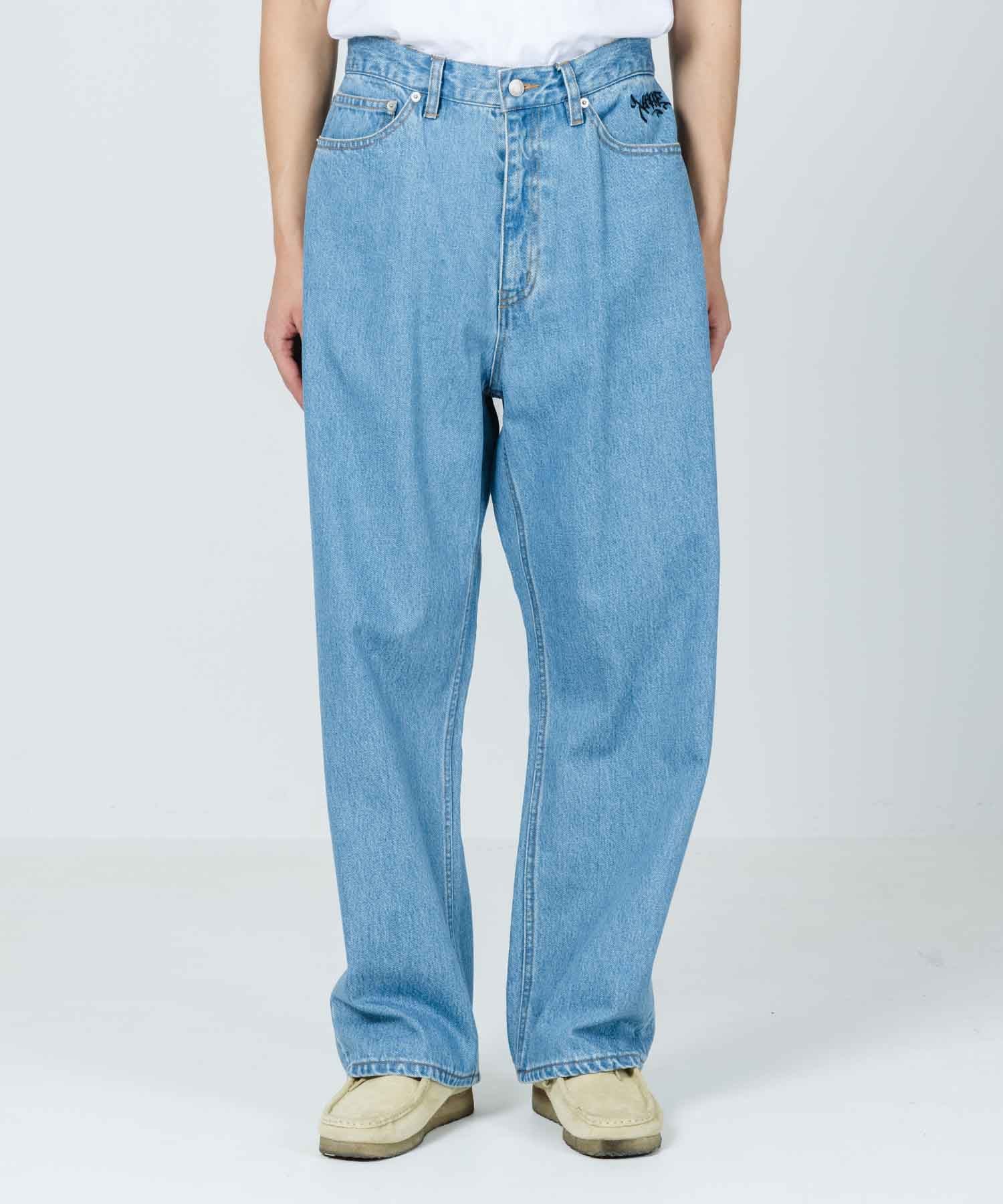 X-Large Embroidery Graffiti jeans indaco chiaro
