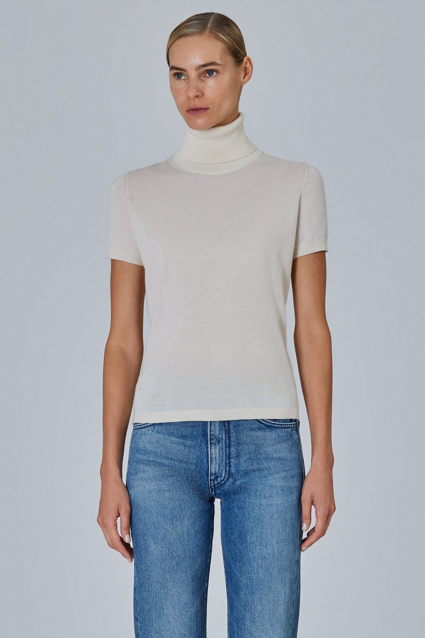 Sa Su Phi High Neck maglia maniche corte collo alto