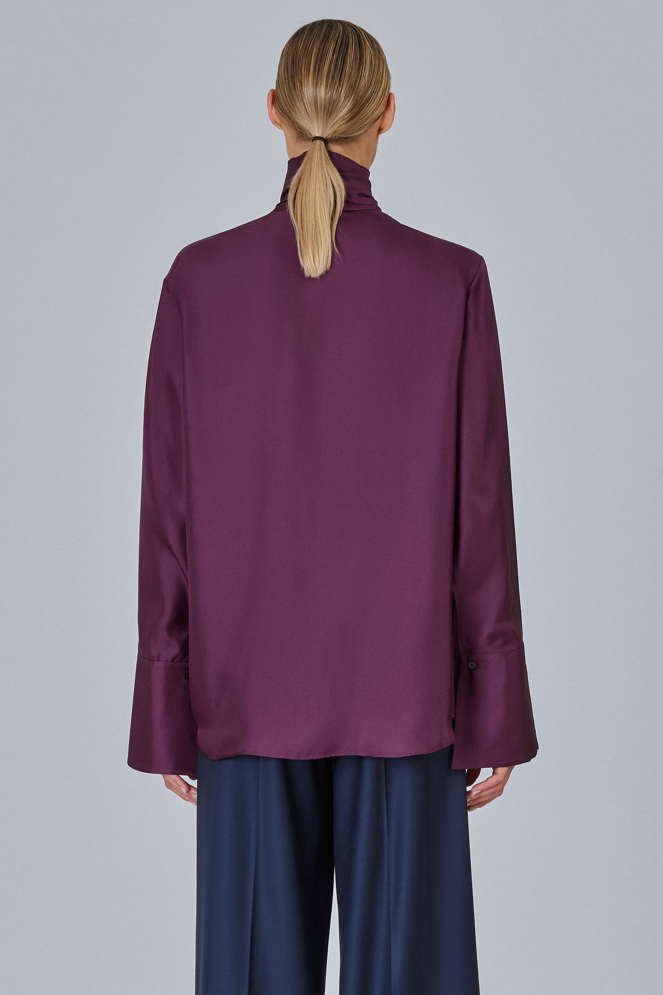 Sa Su Phi camicia con sciarpa seta twill maniche lunghe