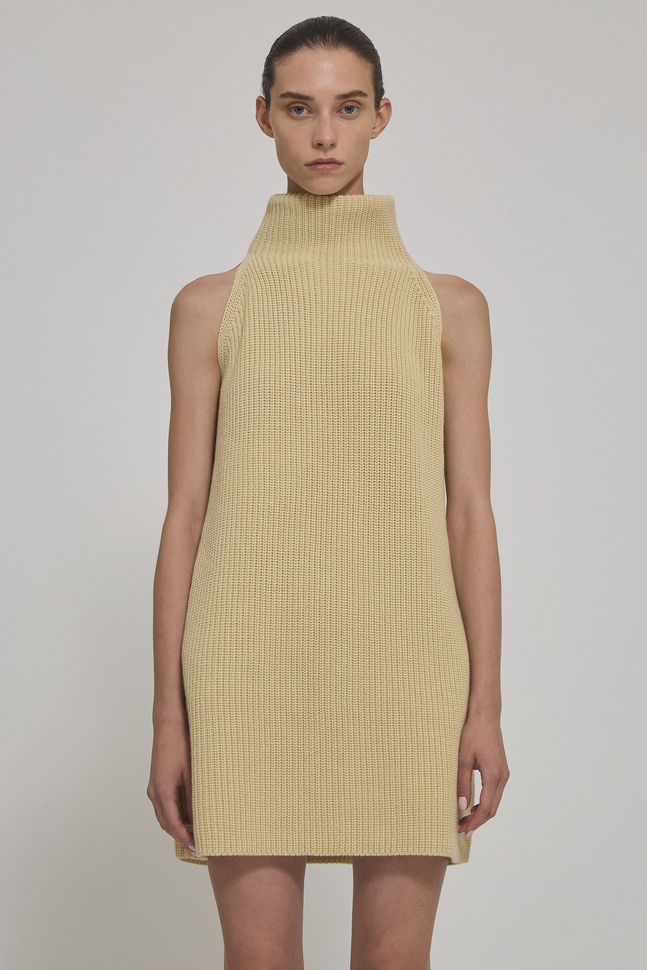 Sa Su Phi Marine abito in cashmere giallo collo alto