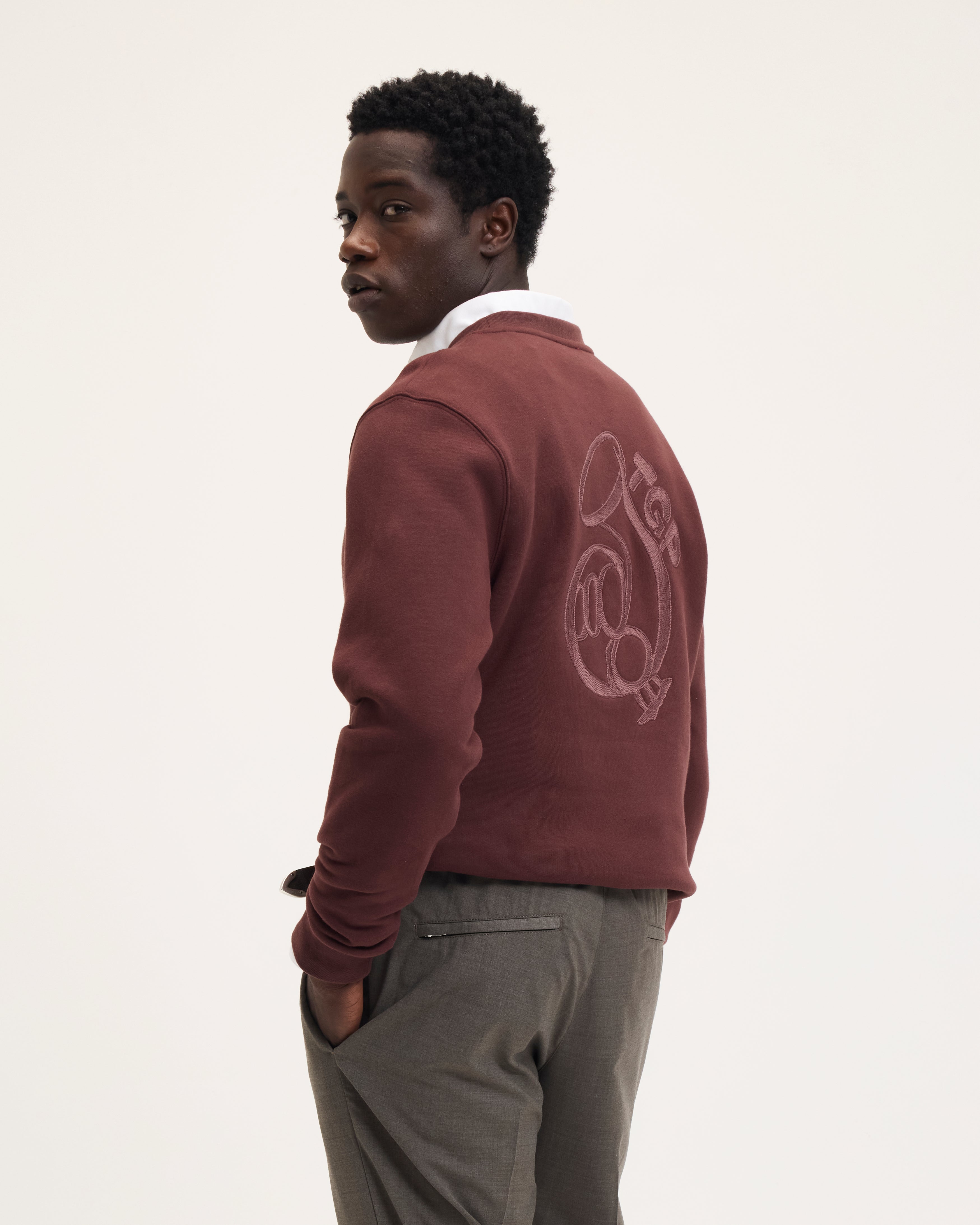 GOODPEOPLE Look maglione cotone Bordeaux ricamo