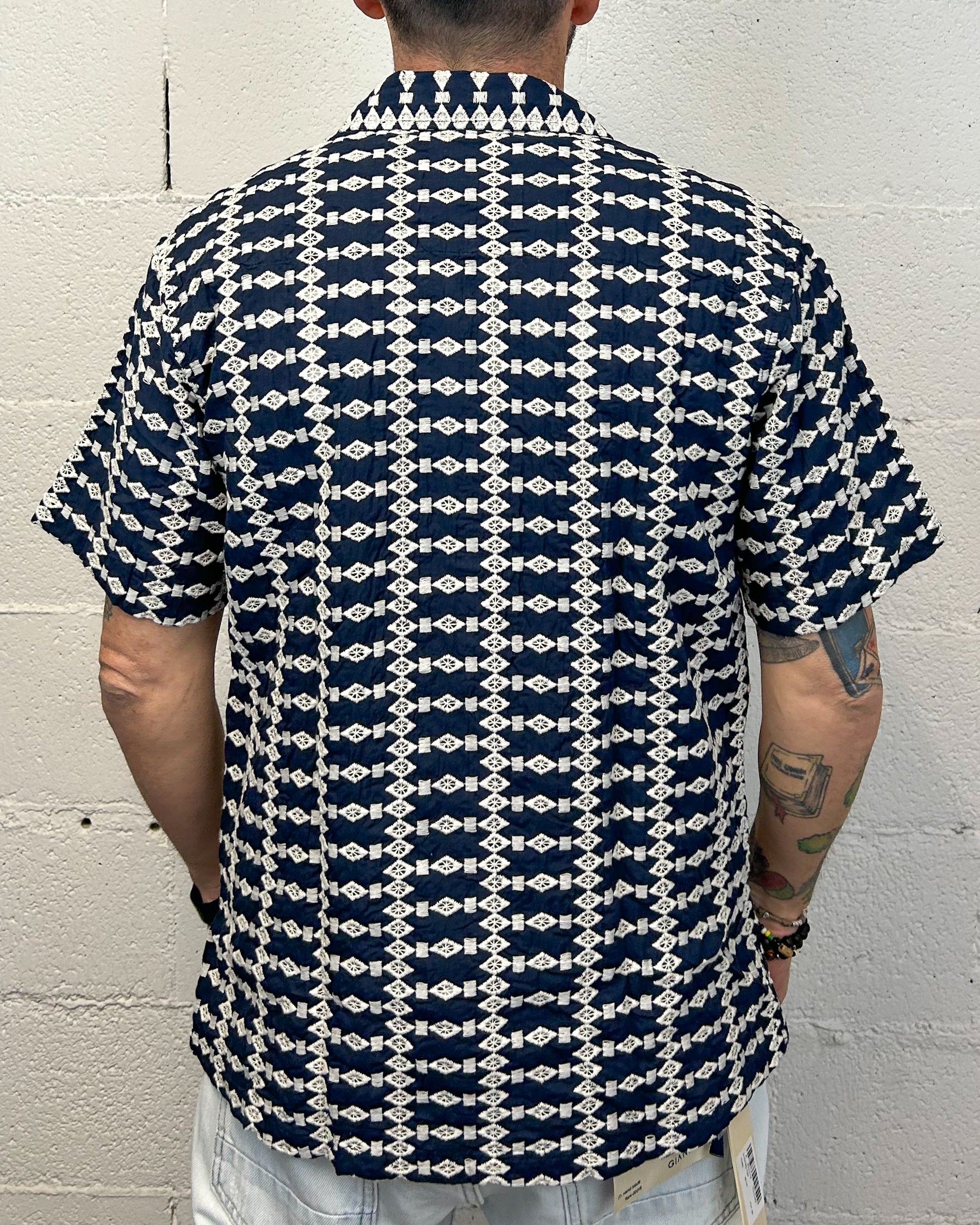 ONLYONE GIANNI LUPO Scollo Bowling maglia lino