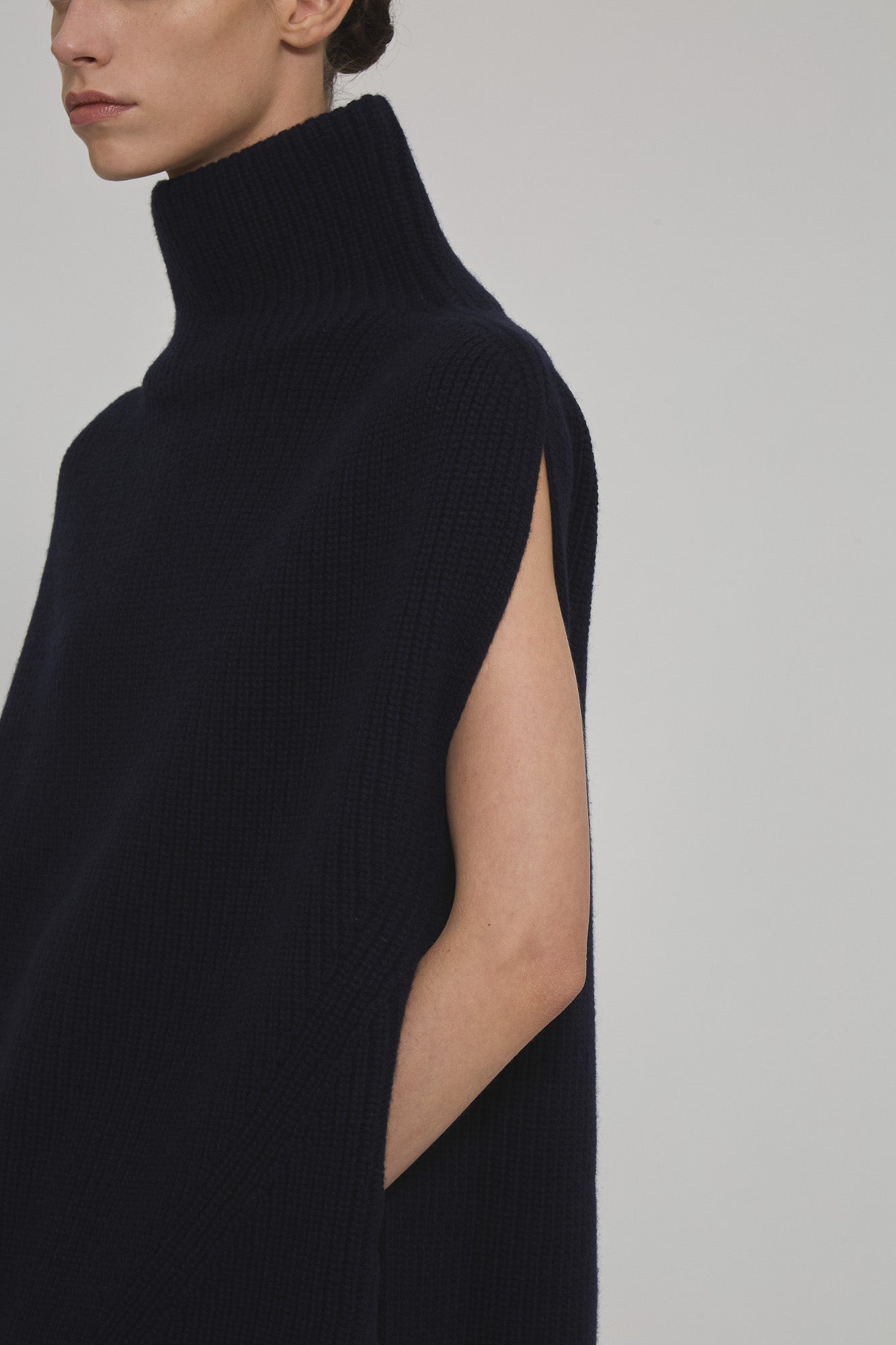 Sa Su Phi maglione smanicato blu in cashmere