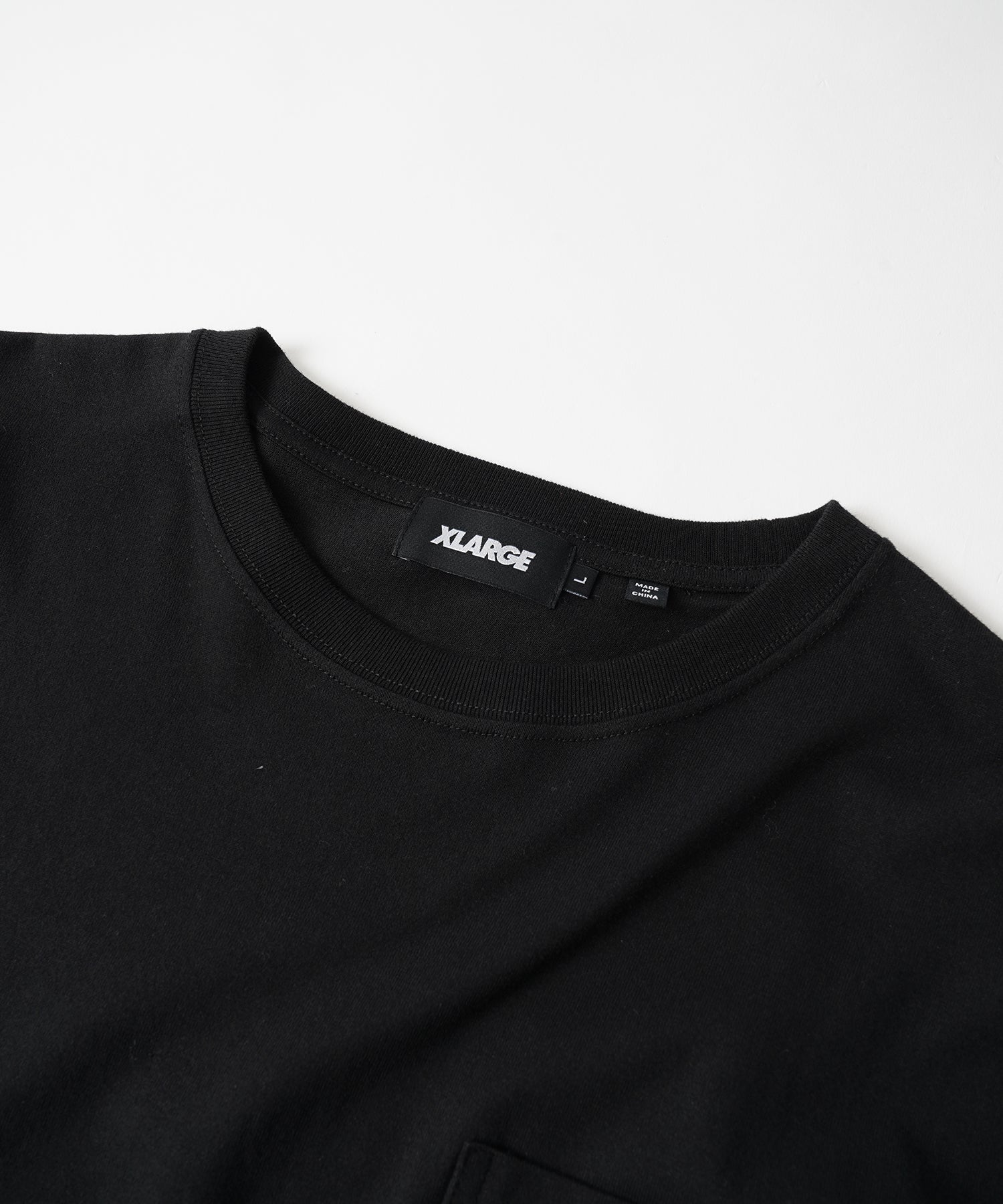 X-Large L/S Pocket Tee Embroidery Slanted OG t-shirt bianca cotone