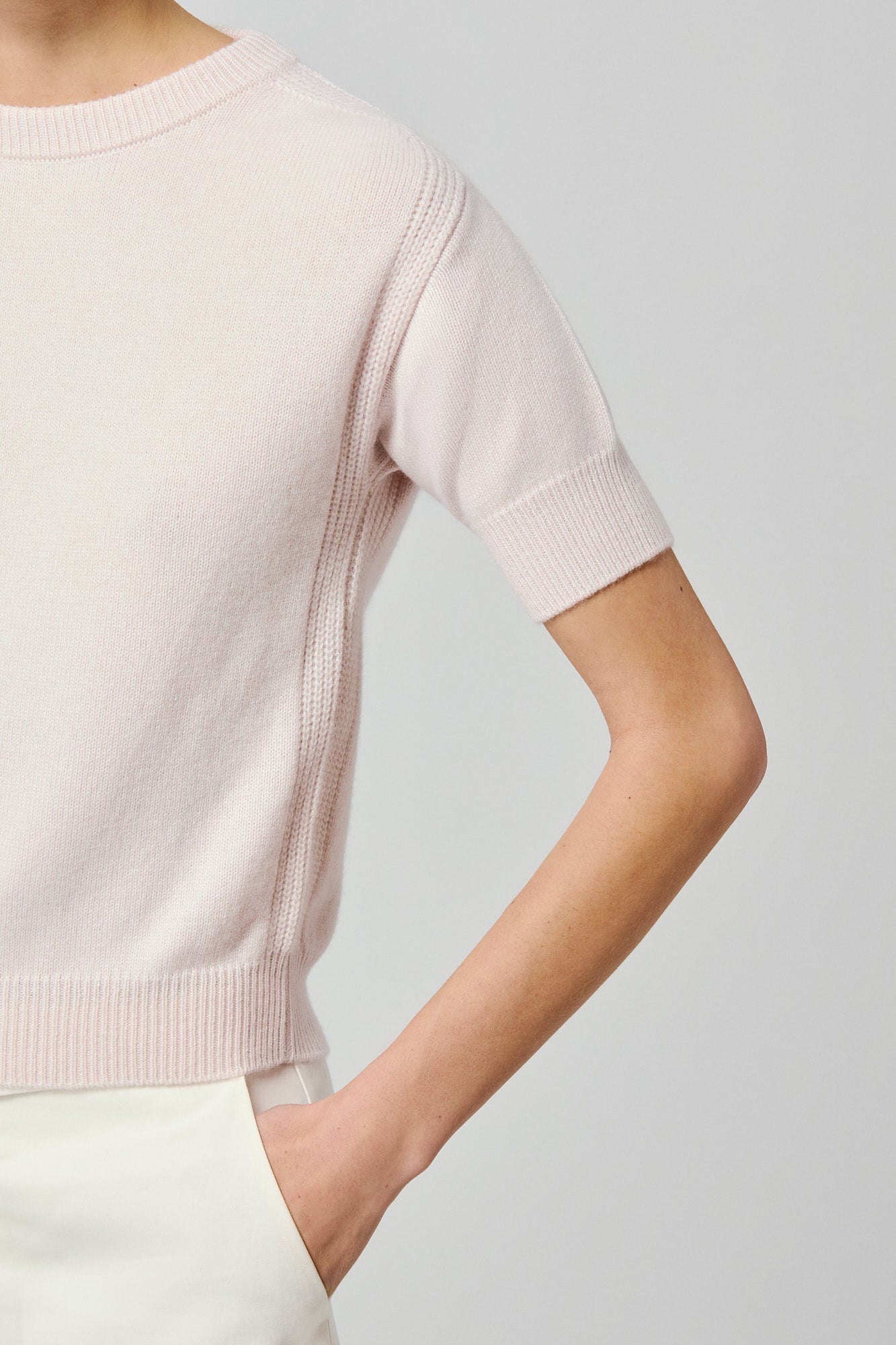 Sa Su Phi Maglione maniche corte maglia nude